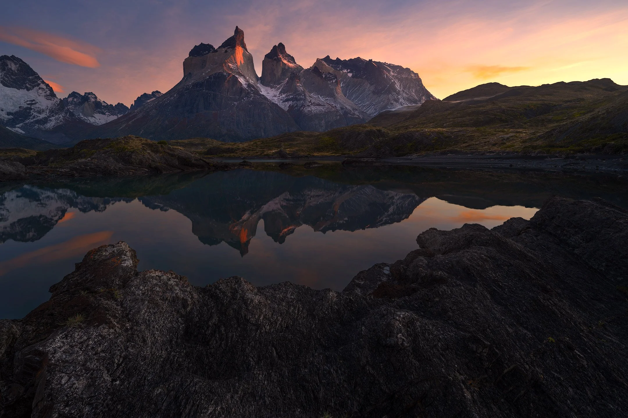 los-cuernos-reflection-sharpened.jpg