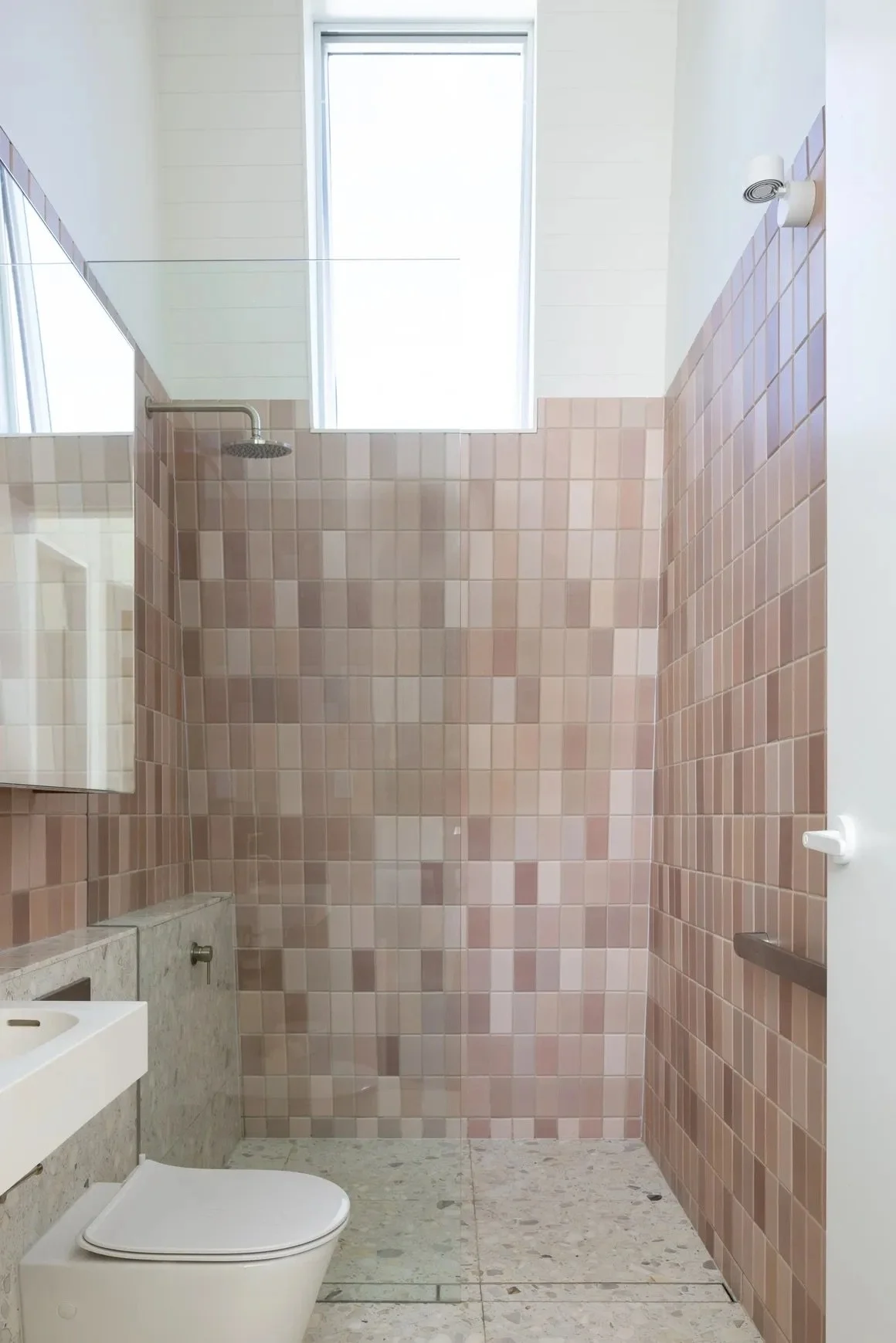 Bondi Simpson St Bathroom.jpeg