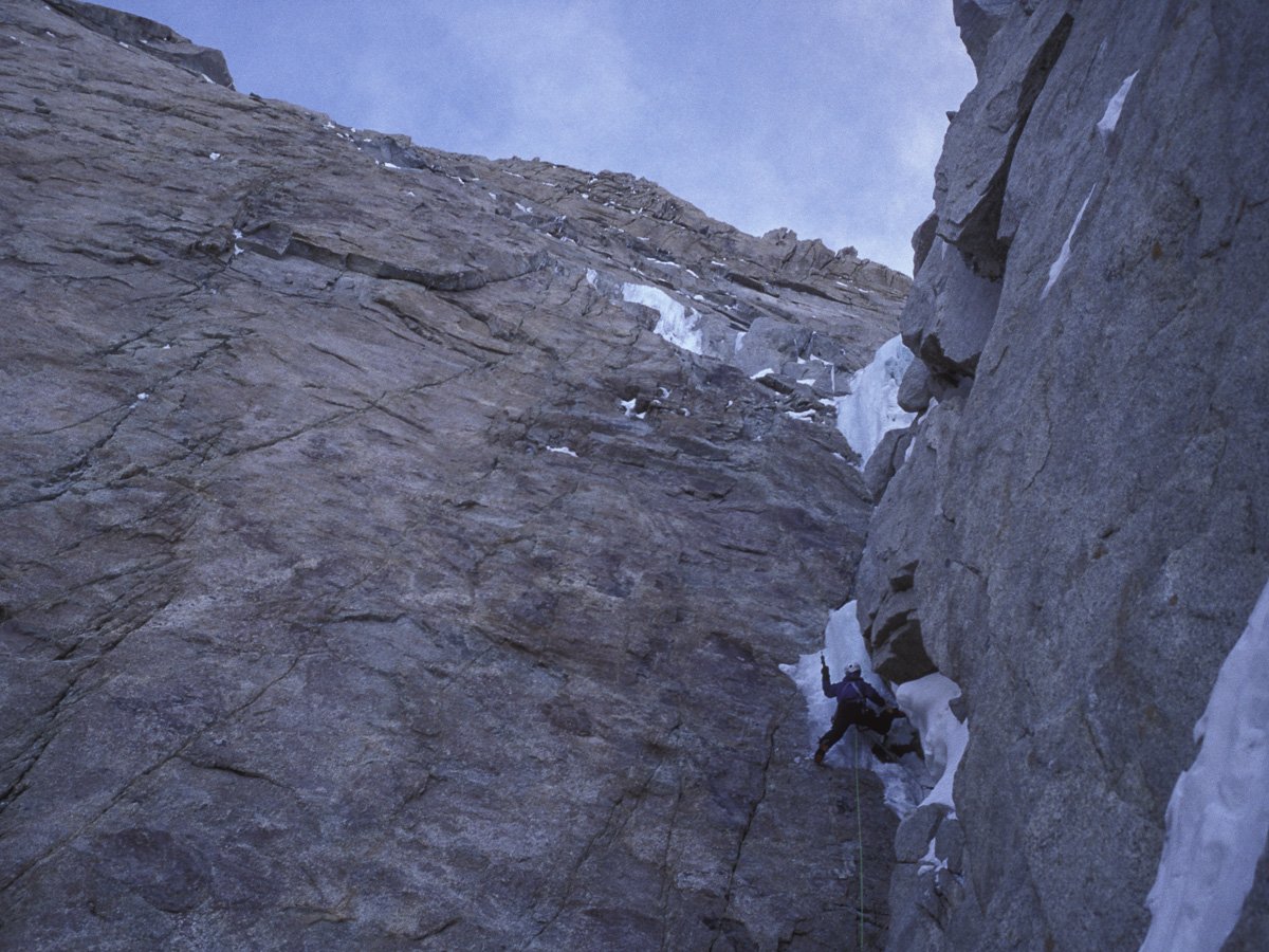June 2000: Steve House getting down to the business, certainly the technical crux of the Slovak Direct on Denali: solid grade 6 ice. The real crux though came later …