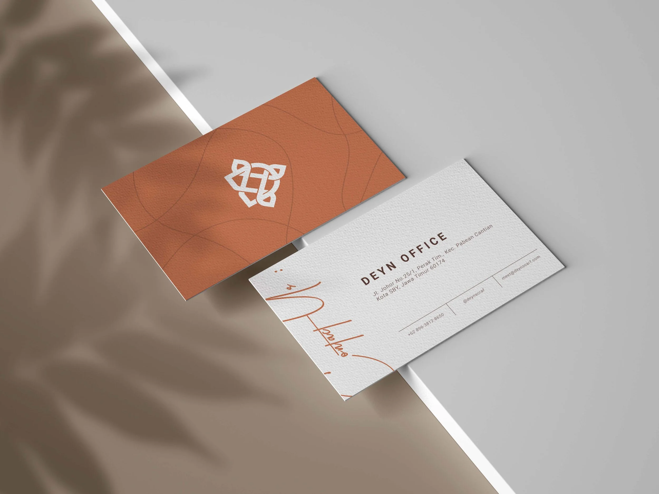 Bussiness_Card MockUp_rev.jpg