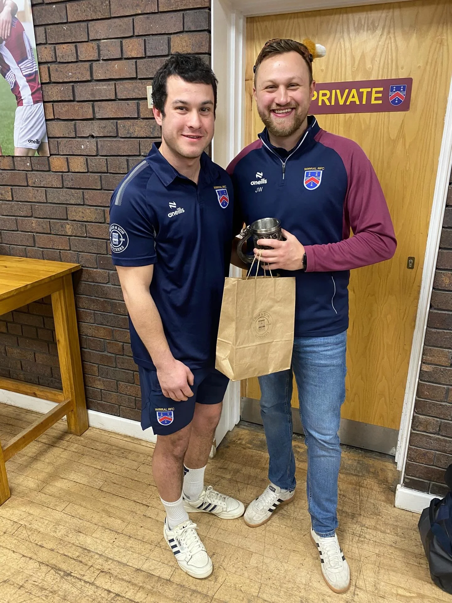 40-0 win against Manchester and our MOM goes to @wardy94 for his exceptional game play on the wing. Thanks to @edgeandson for sponsoring this week.