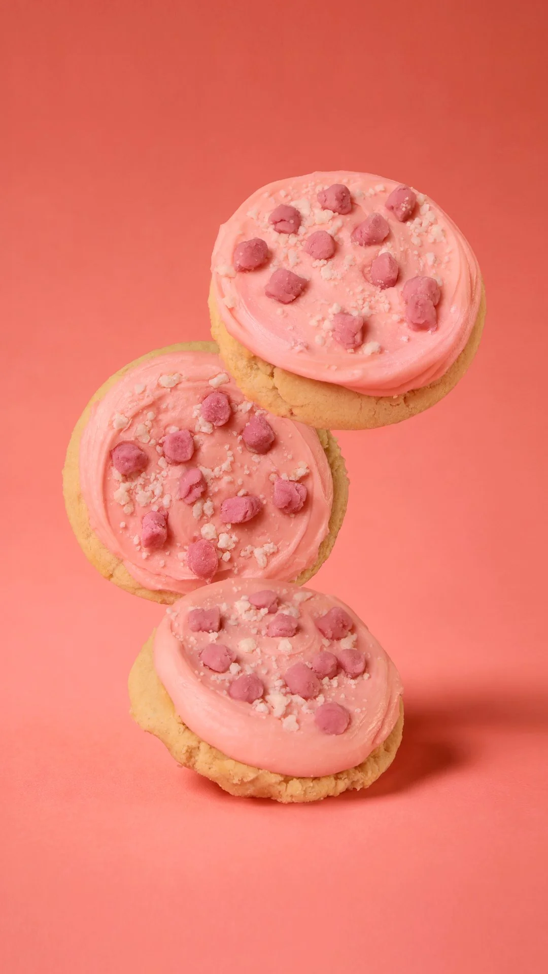 5. Crumbl-Style Cookie - SLIDE 1 - 9x16.jpg