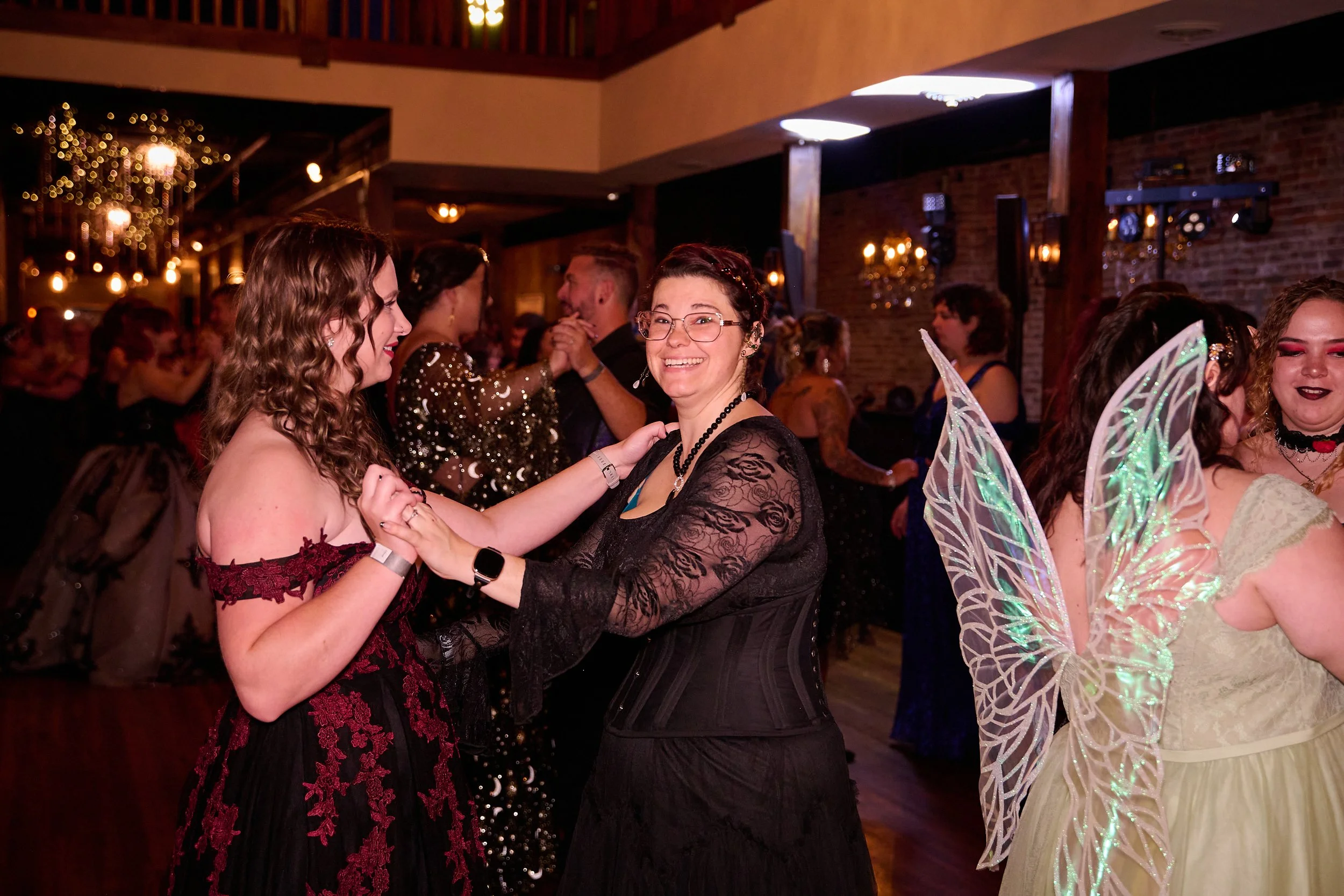 ACOSH Midnight Release Party_EmeraldUnion_StorybookSoirees_26OCT27_JourneyStudios_1014.jpg
