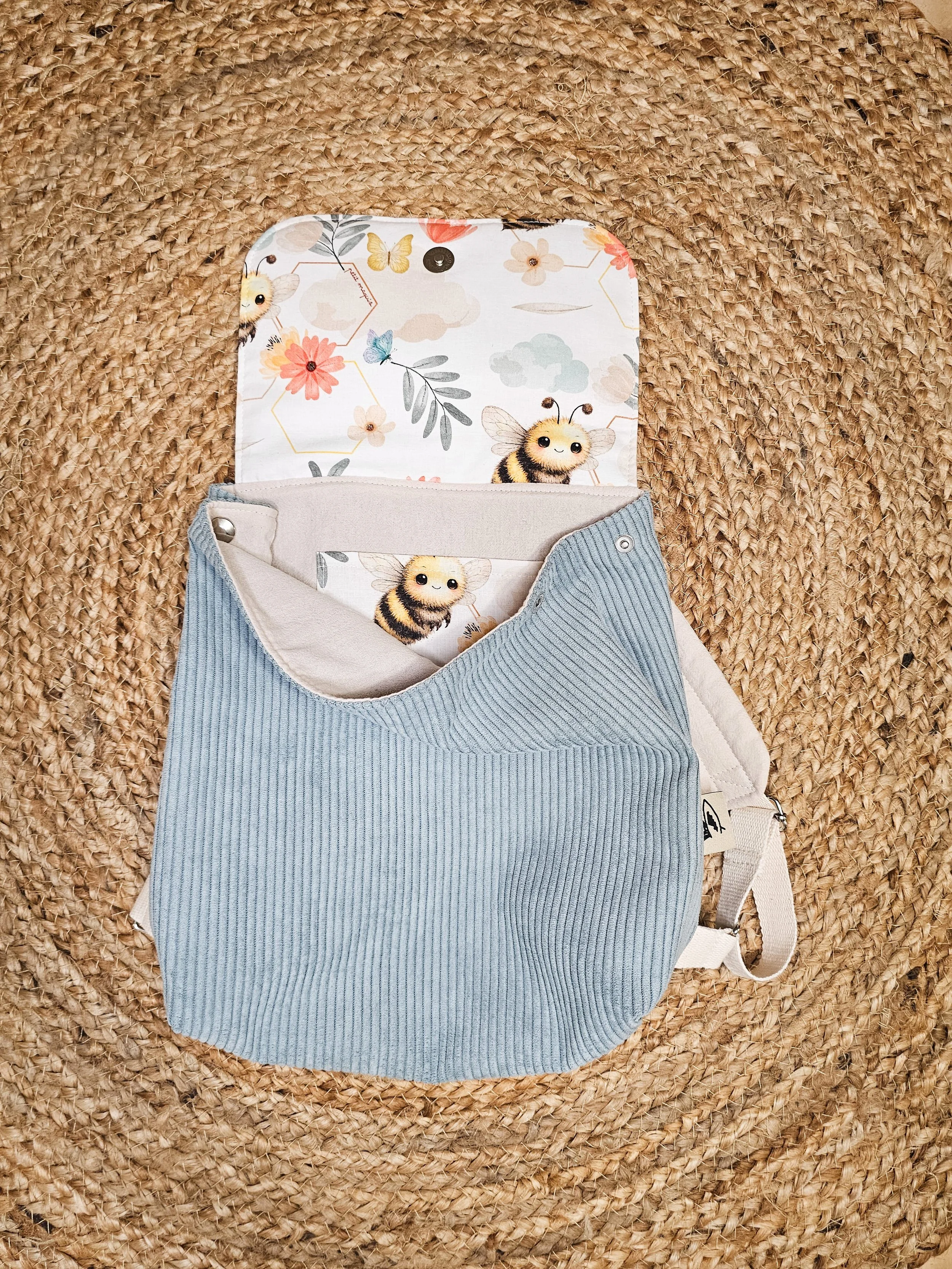 SAC A DOS ABEILLE (3).jpg