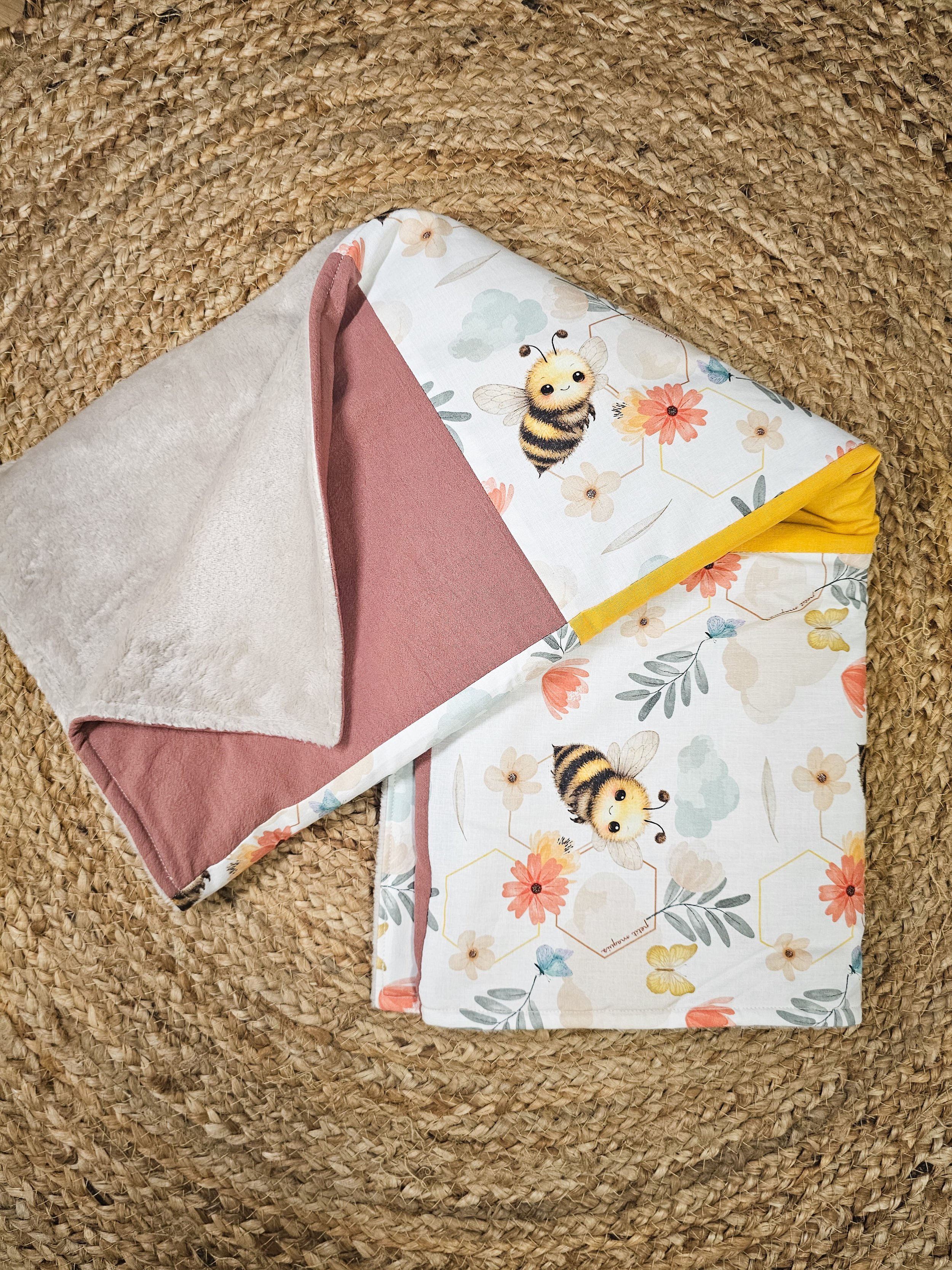 ABEILLE COUVERTURE (4).jpg