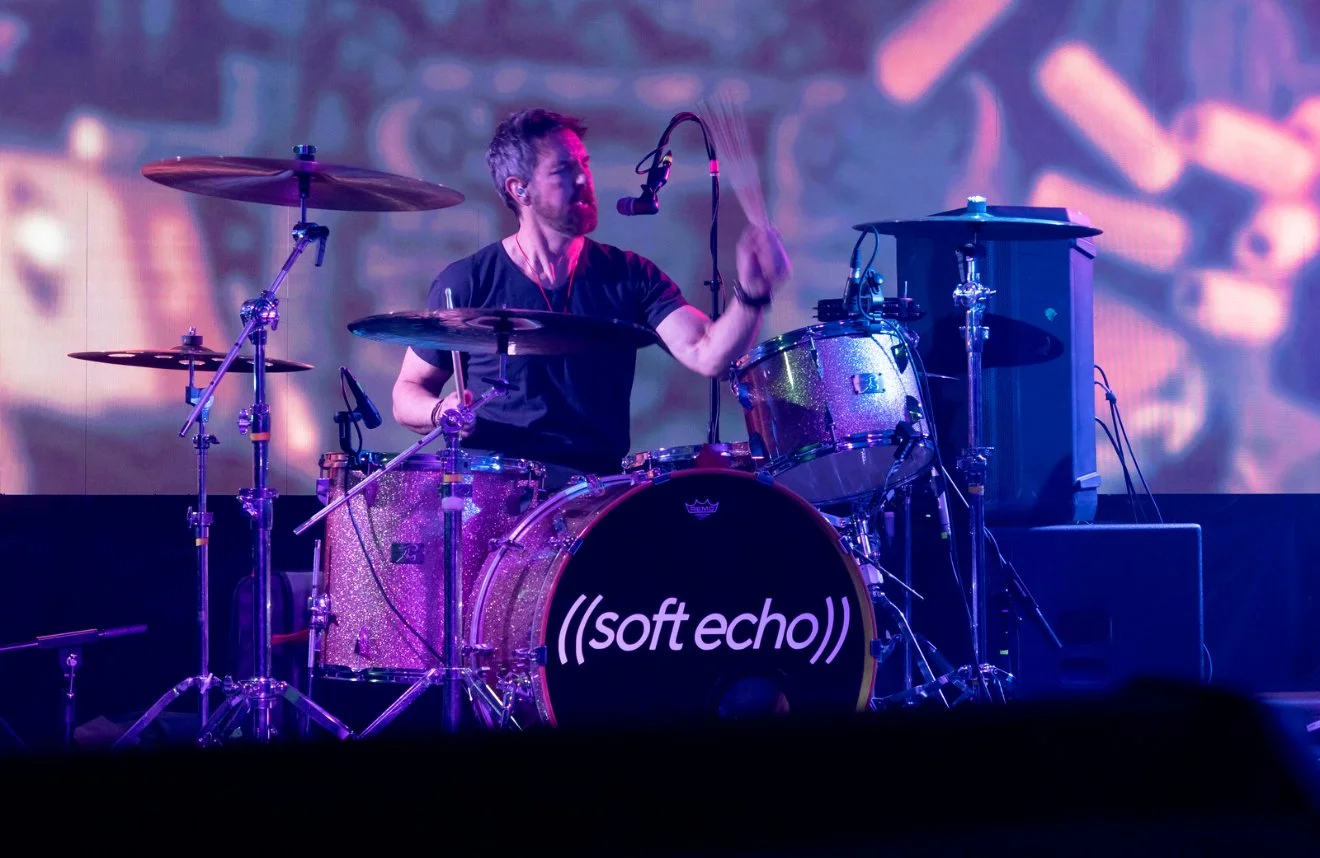Soft-Echo-Live-AJ.jpeg