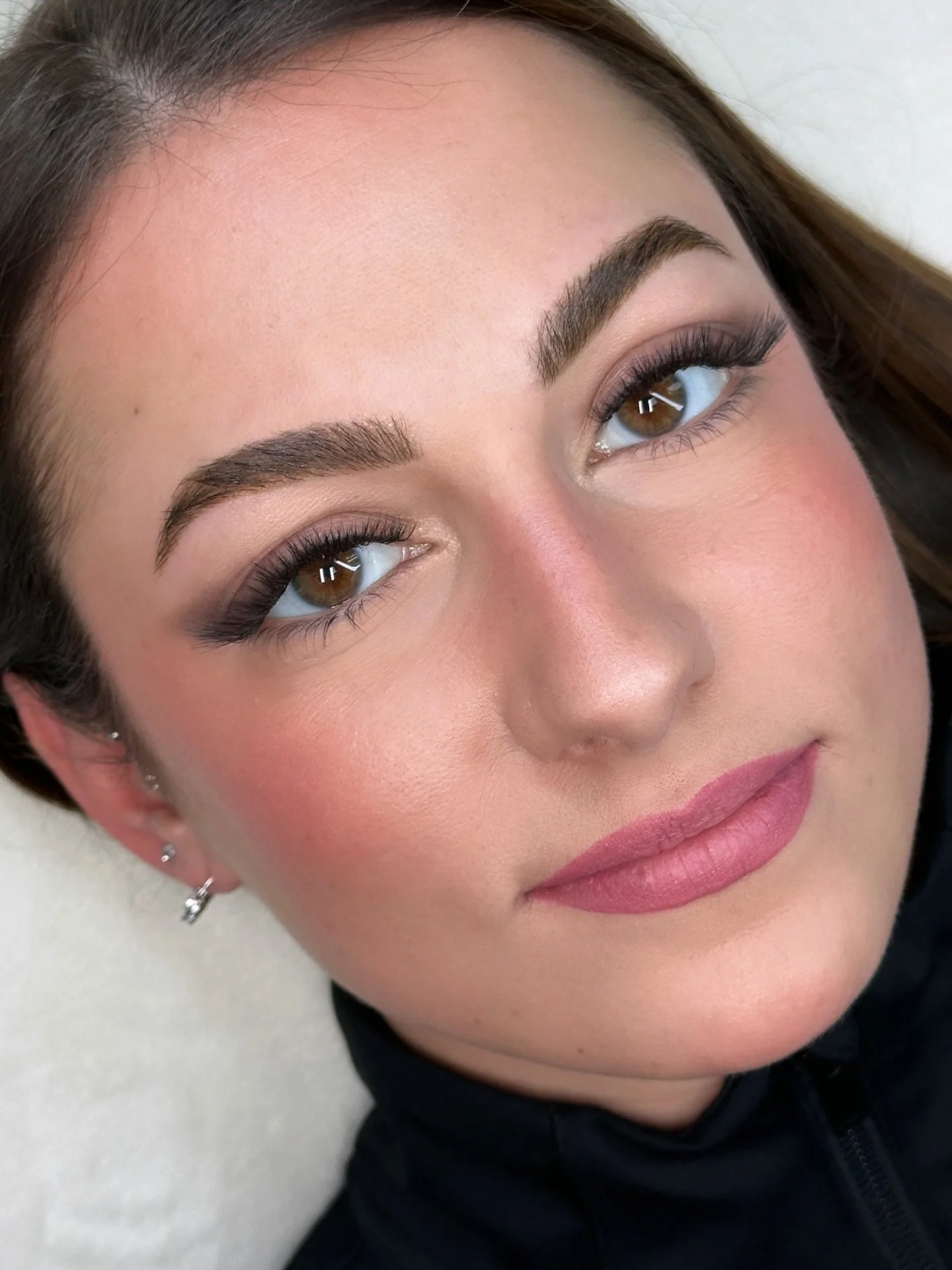 Lash Extensions &ndash; New Clients Welcome

Ready to wake up with perfect lashes every day?

We offer custom individual lash extensions done by licensed and multi-certified lash artists who specialize in designing lashes that complement your eyes.

