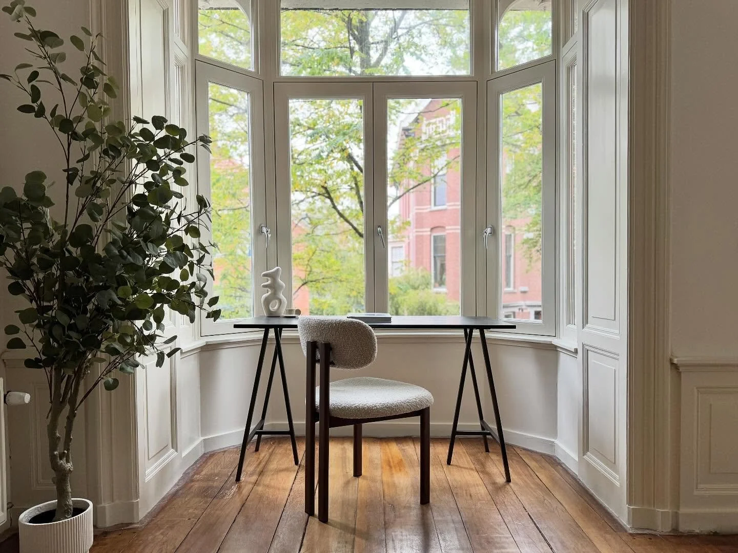 📝

#vastgoedstyling #homestaging #stylist #amsterdam #nowforsale #interiors #interiorstyling #interieur #homegoals #forsale #verkoopstyling #makelaar #makelaardij #realestate #vastgoed #interieurinrichting #interieuradvies #casaroos