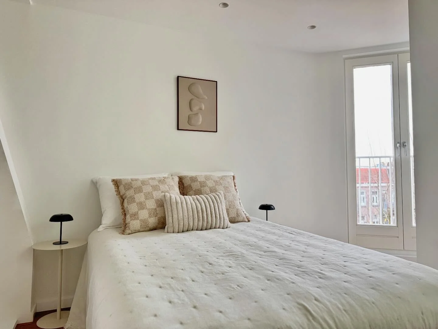 🛏️

#vastgoedstyling #homestaging #stylist #amsterdam #nowforsale #interiors #interiorstyling #interieur #homegoals #forsale #verkoopstyling #makelaar #makelaardij #realestate #vastgoed #interieurinrichting #interieuradvies #casaroos