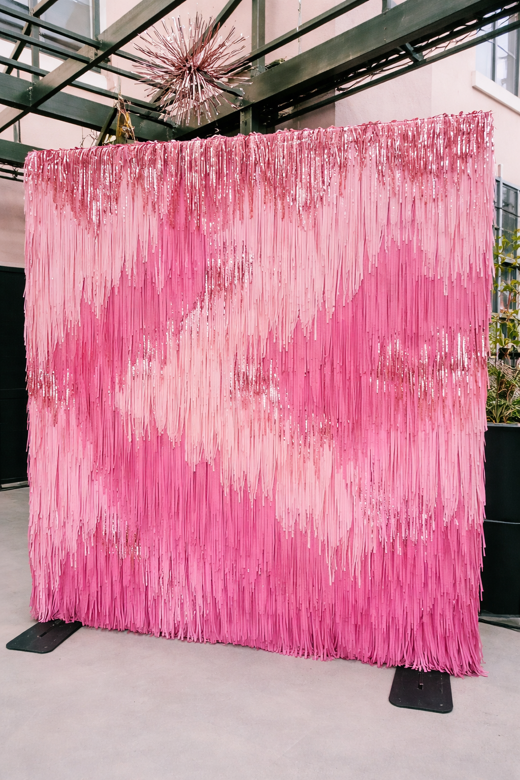 Charleston flower walls shaggy fringe Valentine's.png