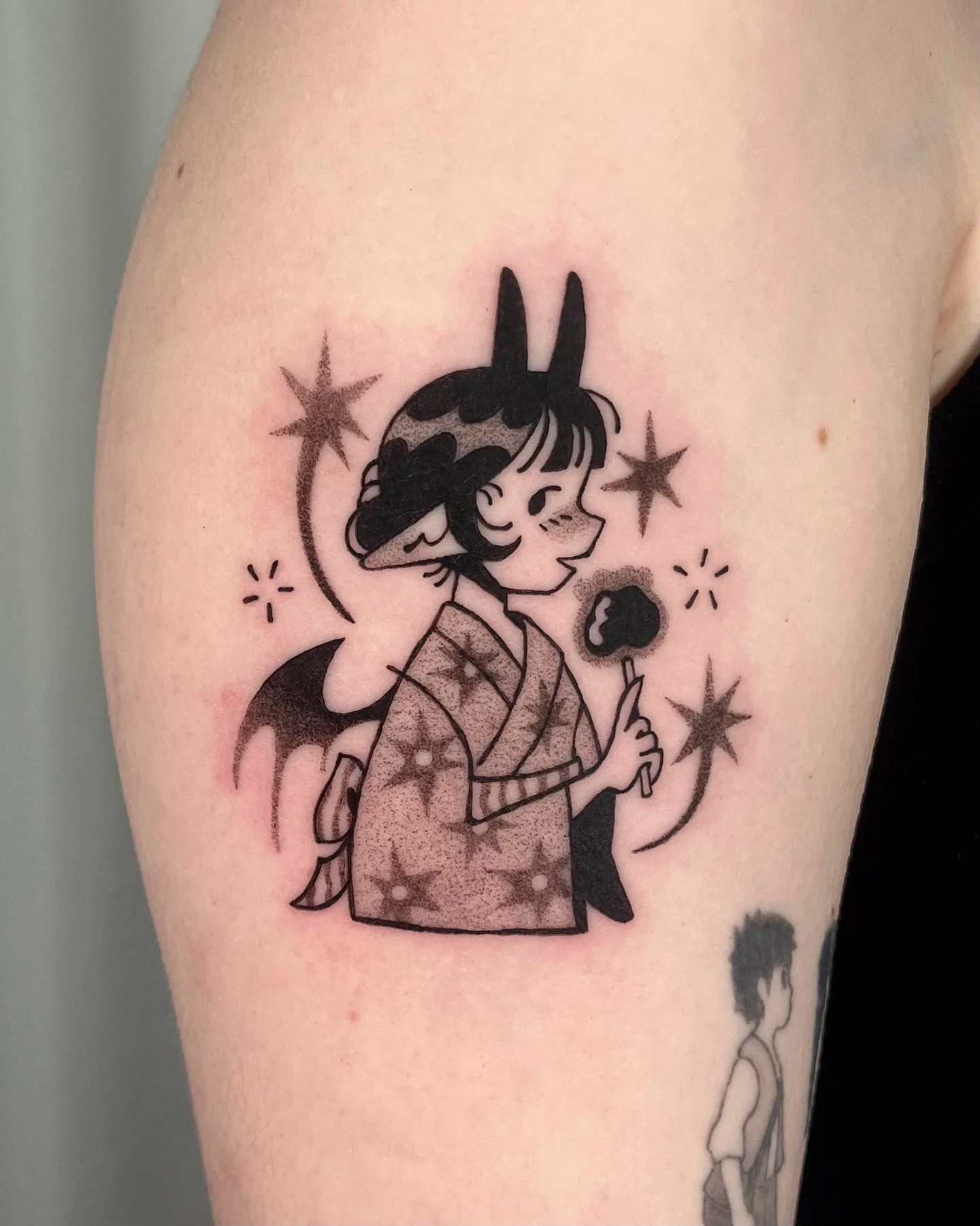 Photo post version of this flash for Andr&eacute;a! Thank you again :). And a reminder that the rest of these summer festival flash are still available in both colour and black and grey!
.
.
.
.
.
#montrealtattoo #montrealtattooartist #femaletattooar