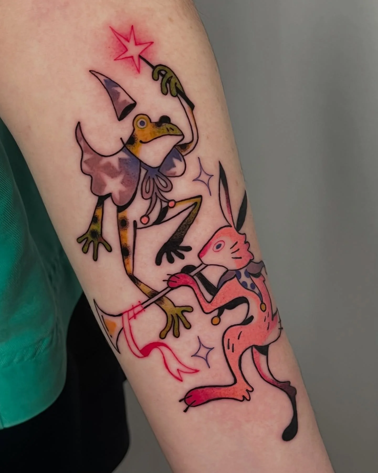 I had to disrupt my posting queue to show this insane first tattoo for Aur&eacute;lie I did yesterday!!! I LOOOVE how this turned out and I am so grateful for your trust on executing your vision he he!!! Thank you !!!
.
.
.
.
.
#tattoomontreal #montr