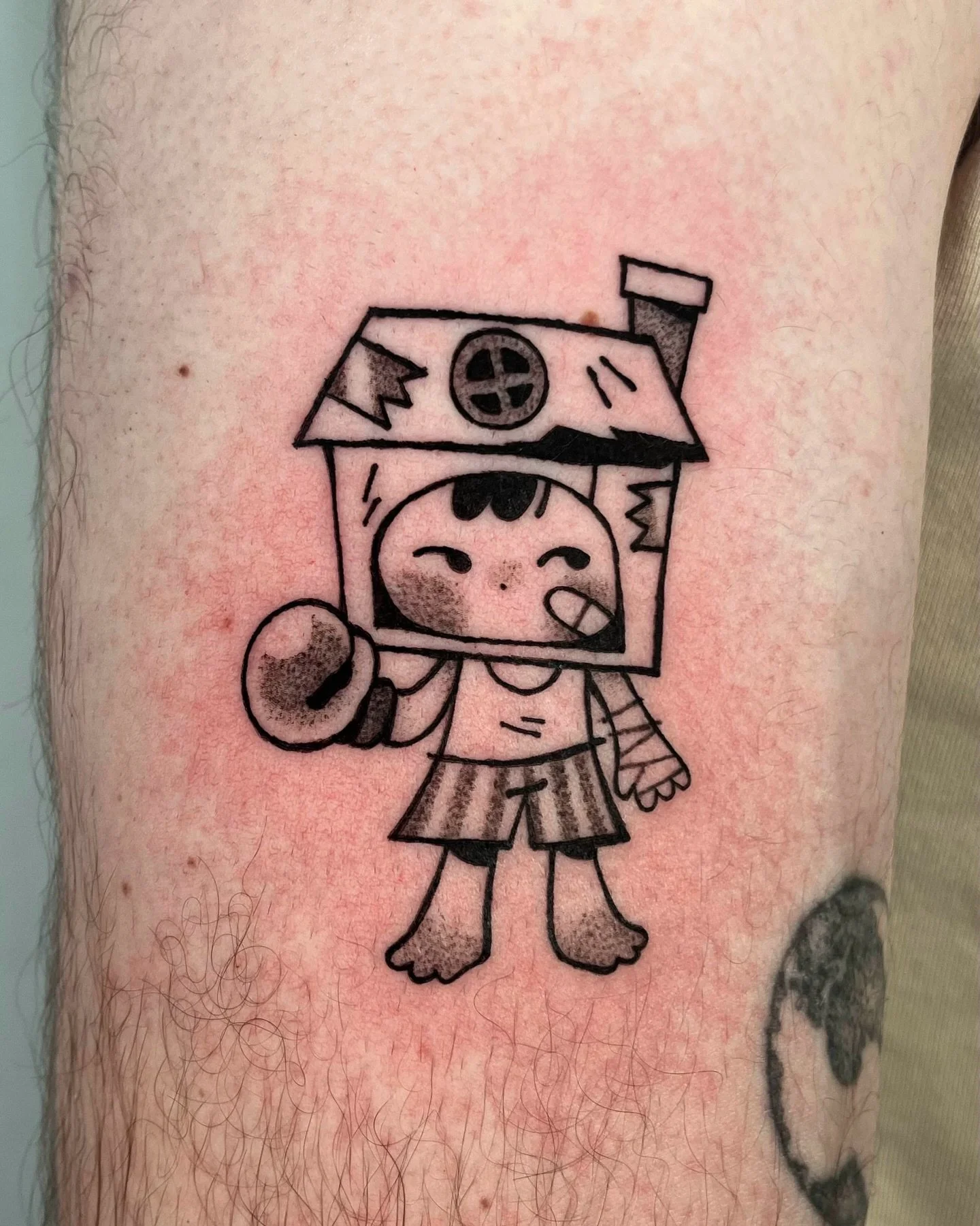 Custom based on a popmart hirono figure for @haskouil !! Thank you so much for making the trip I had a blast. Last pics are healed a month taken by client :))!!
.
.
.
.
.
#tattooartist #montrealtattooartist #femaletattooartist #ignorant_tattoos #igno