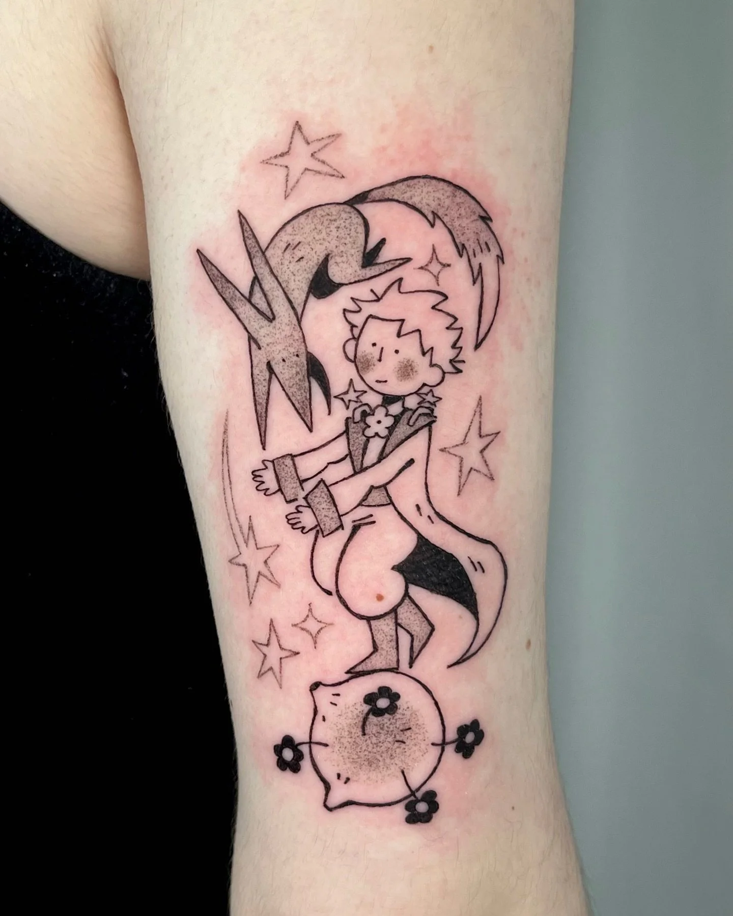 Le Petit Prince custom for Camille thank you for trusting me with this super fun project!!

My books are open with dates late April still available booking link in bio as alwaysssss <3 
.
.
.
.
.
#montrealtattooartist #tattoomontreal #illustrative