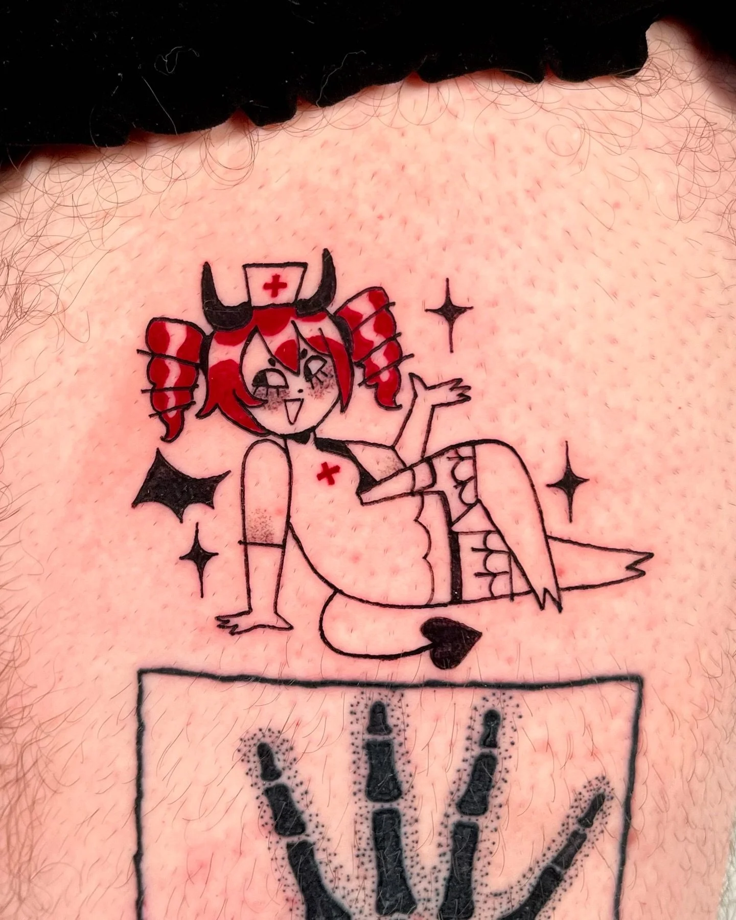 Sooo behind in posting but here is one of my older flash customized to have teto drills for Eli!! Thank you again for the fun project :)
.
.
.
.
.
#tattoomontreal #montrealtattoo #montrealtattooartist #illustrativetattoo #blackandredtattoo