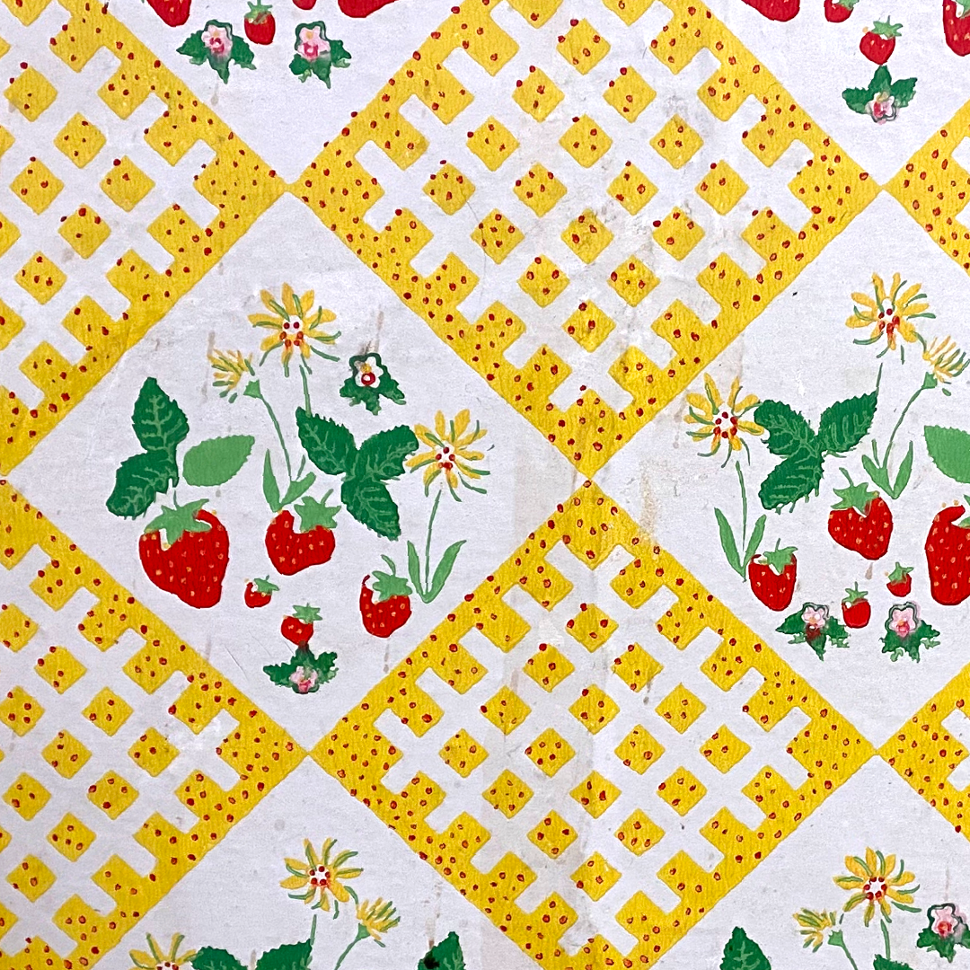 1920's strawberry plant wallpaper