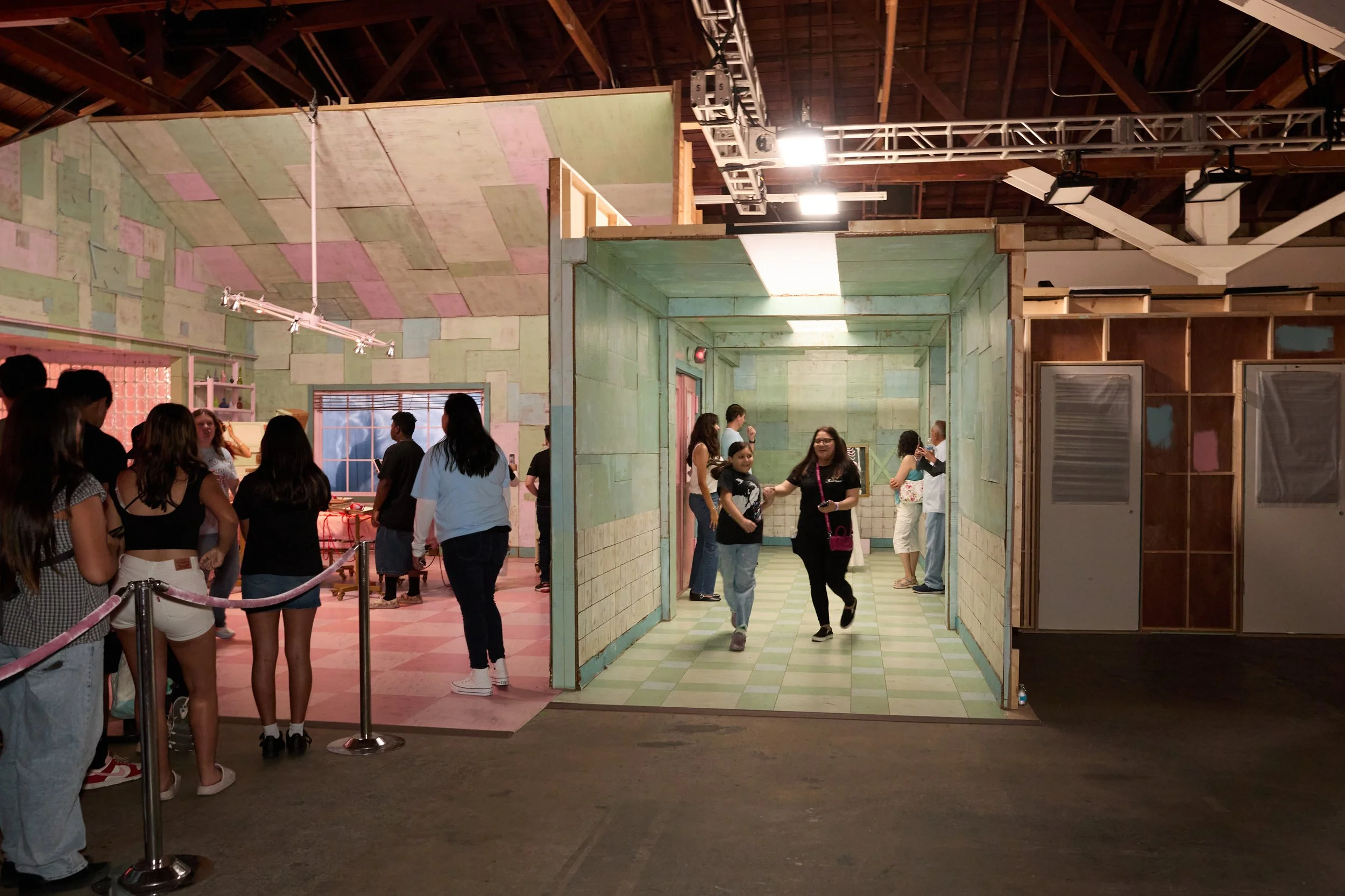 06142026_ME_OR_TheCureGalleryShow_0032.jpg