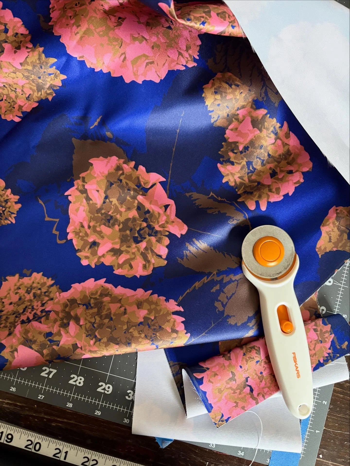 Production days are the best days! ❤️

#flowers #flowerlovers