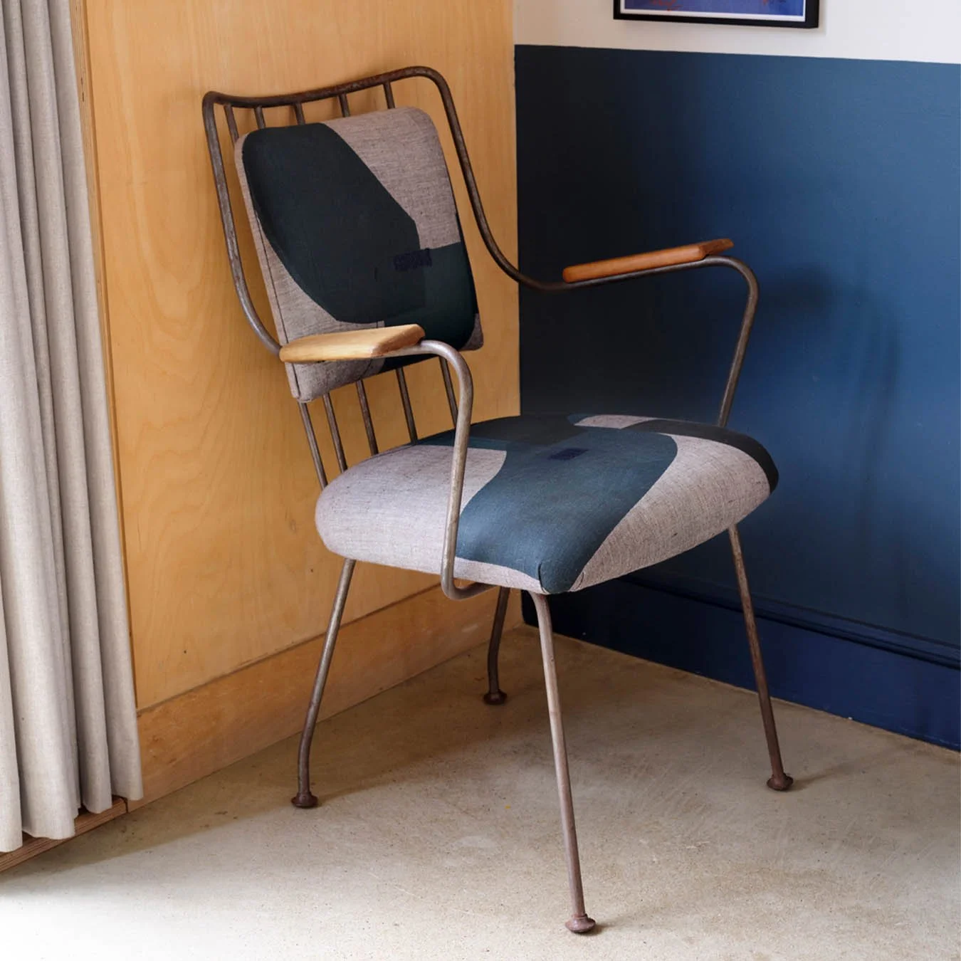 sutton_0000_Furniture shots4895.jpg