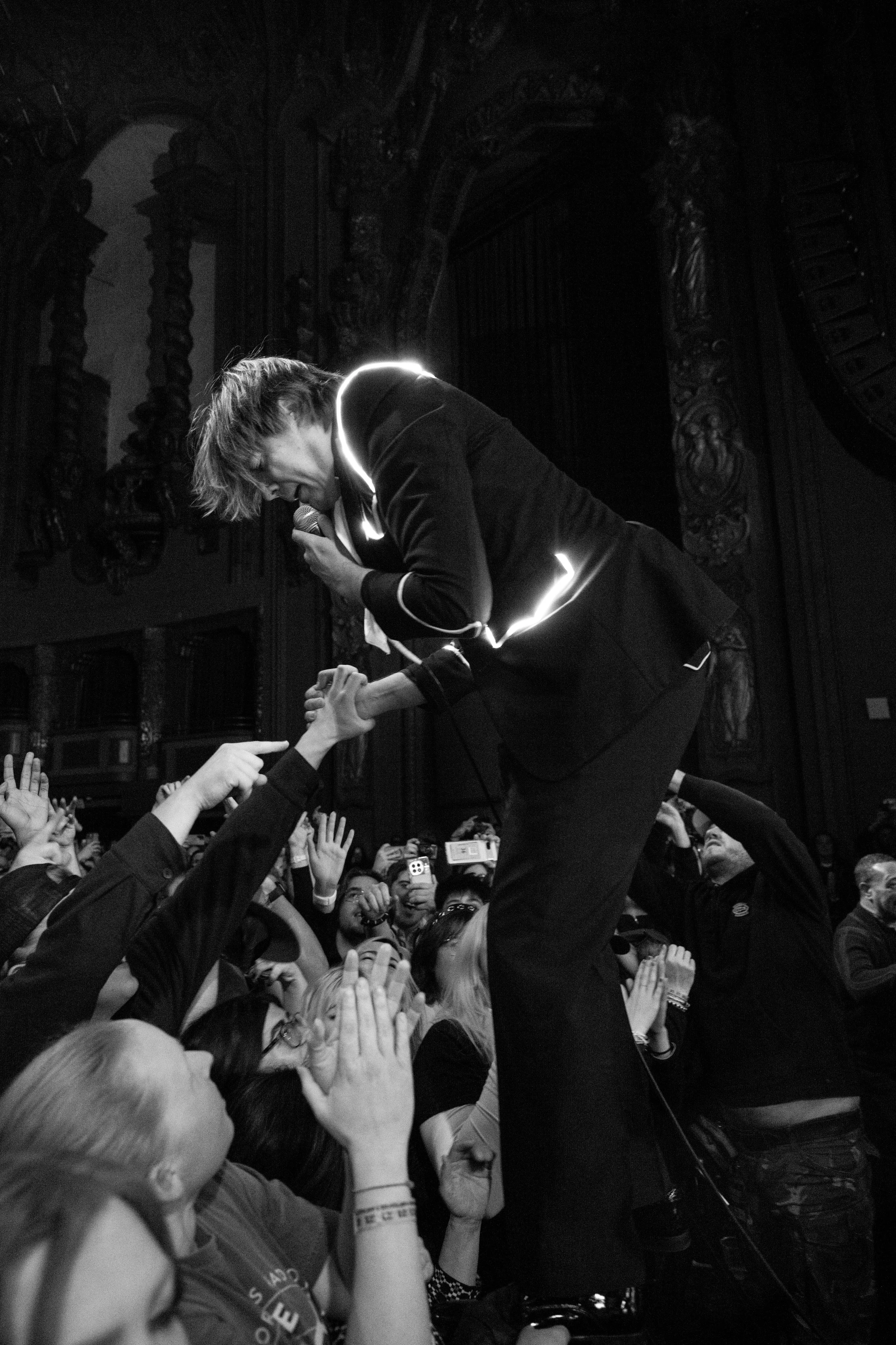 THE HIVES THE CHATS BROOKLYN PARAMOUNT PHOTOGRAPHED BY ANDREW WILLIS 32.jpg