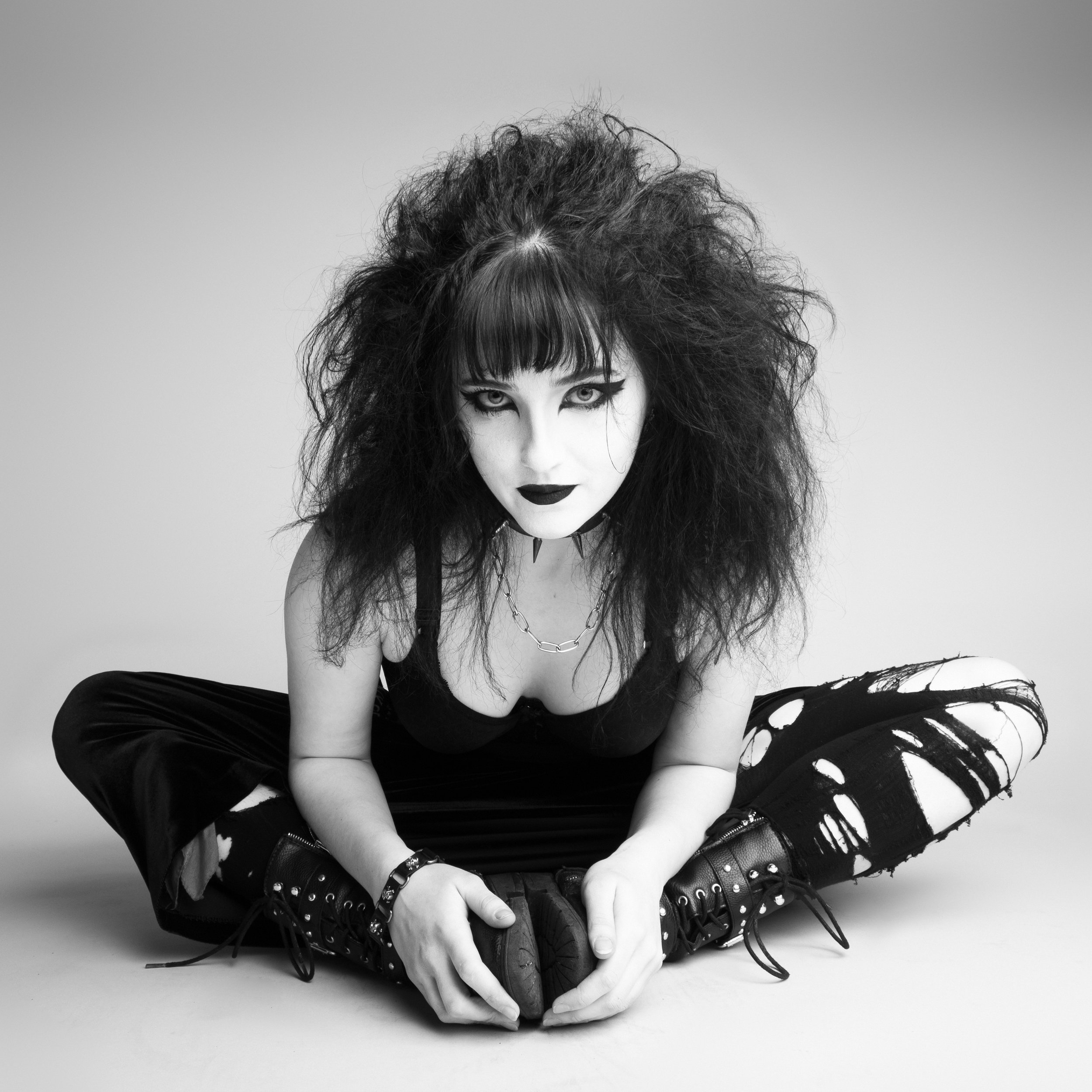 JACKILYN MCGARRY BY ANDREW WILLIS 6.jpg
