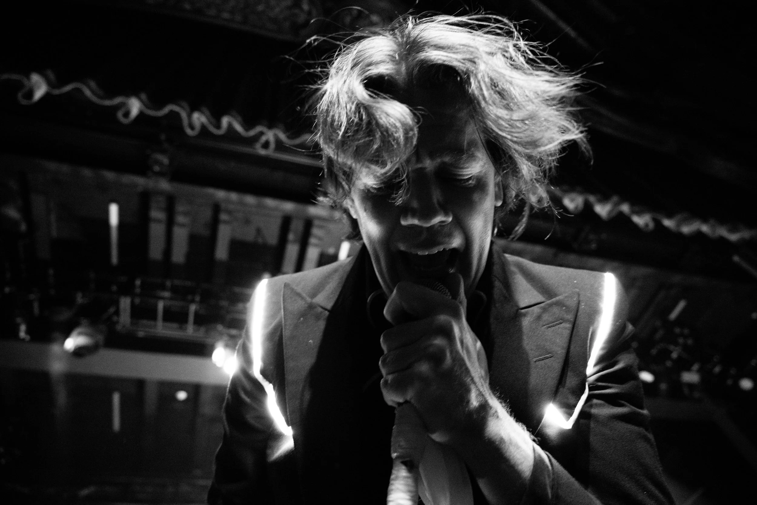 THE HIVES THE CHATS BROOKLYN PARAMOUNT PHOTOGRAPHED BY ANDREW WILLIS 21.jpg