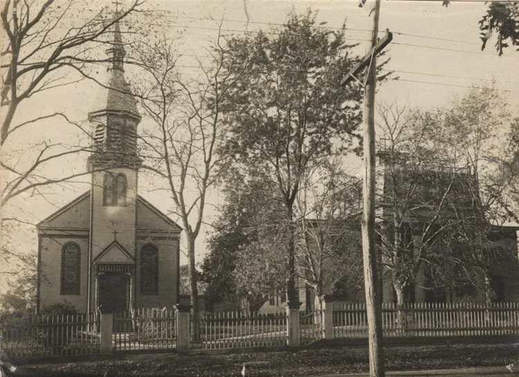 The Academy of the Sacred Heart of Mary