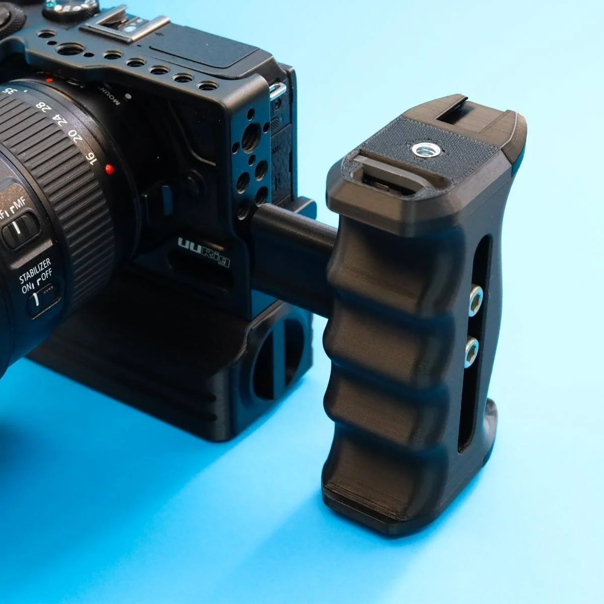 universal-camera-cage-side-grip-handle-12.jpg