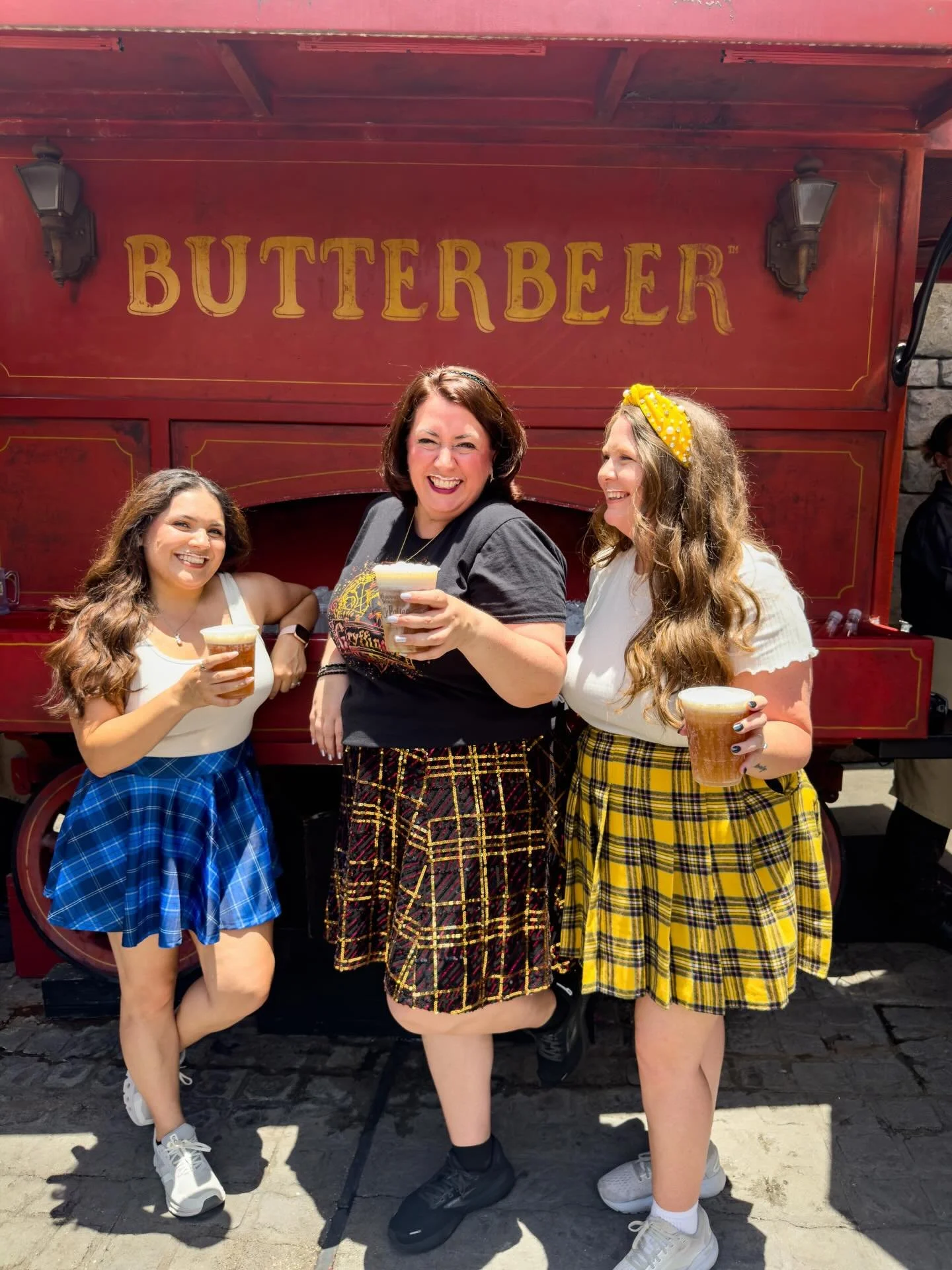 Just three girls, one Butterbeer cart, and zero regrets 🍺✨

PSA: frozen Butterbeer > everything on a hot day ! 

I&rsquo;ve got all the insider tips (and snack stops) covered&mdash;just show up and enjoy the magic ✨🪄

#butterbeer #harrypotter #w