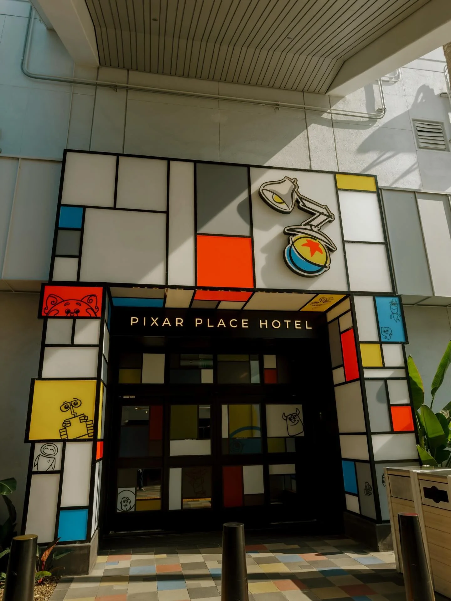 Pixar Place Hotel is such a fun option for families because it brings together so many of the things that make a Disney stay feel easy and memorable.

The Pixar-themed design adds personality right away, the location makes it convenient for park days