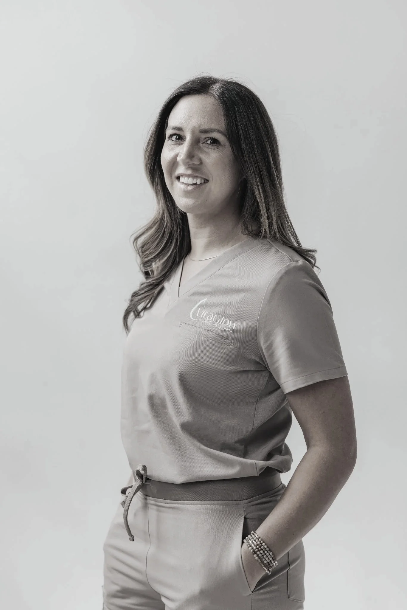 BONNIE VIRRUETA RN - REGISTERED NURSE VitaGlow