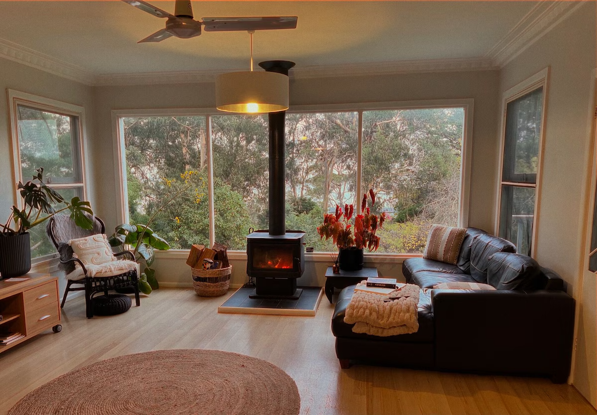 How Interest Rates and Seasonal Trends Impact Winter Buyers and Sellers