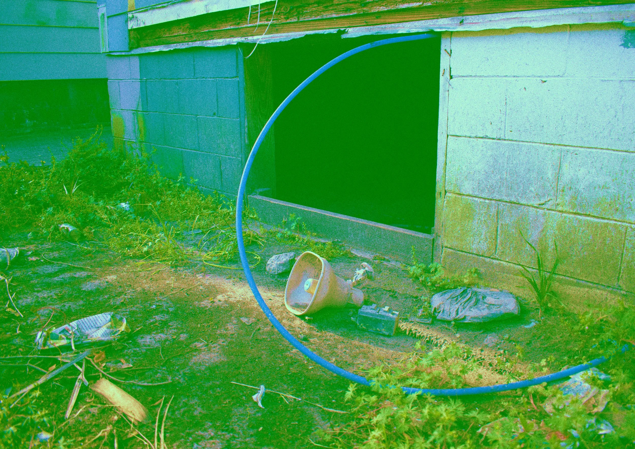 distortedspeaker-1.jpg