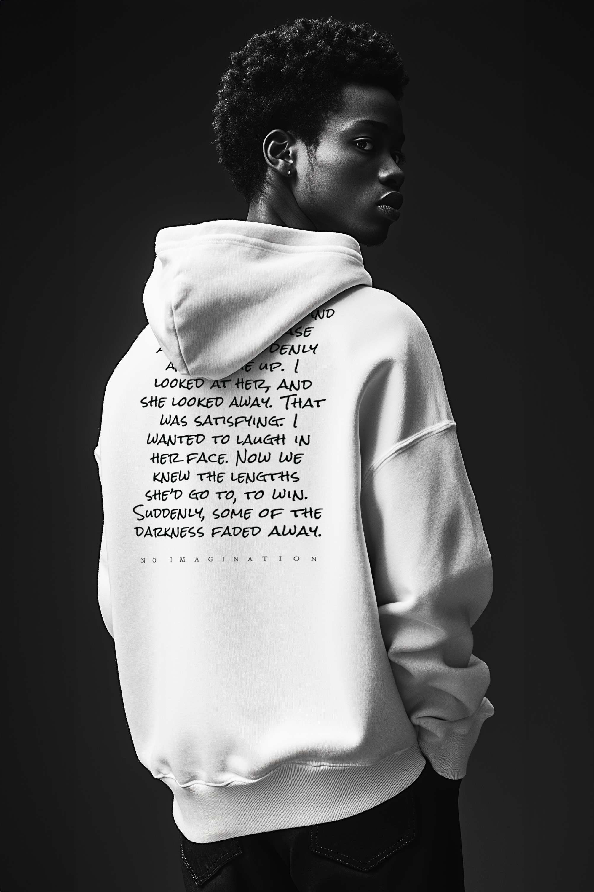 Mockup_black_back_1.png