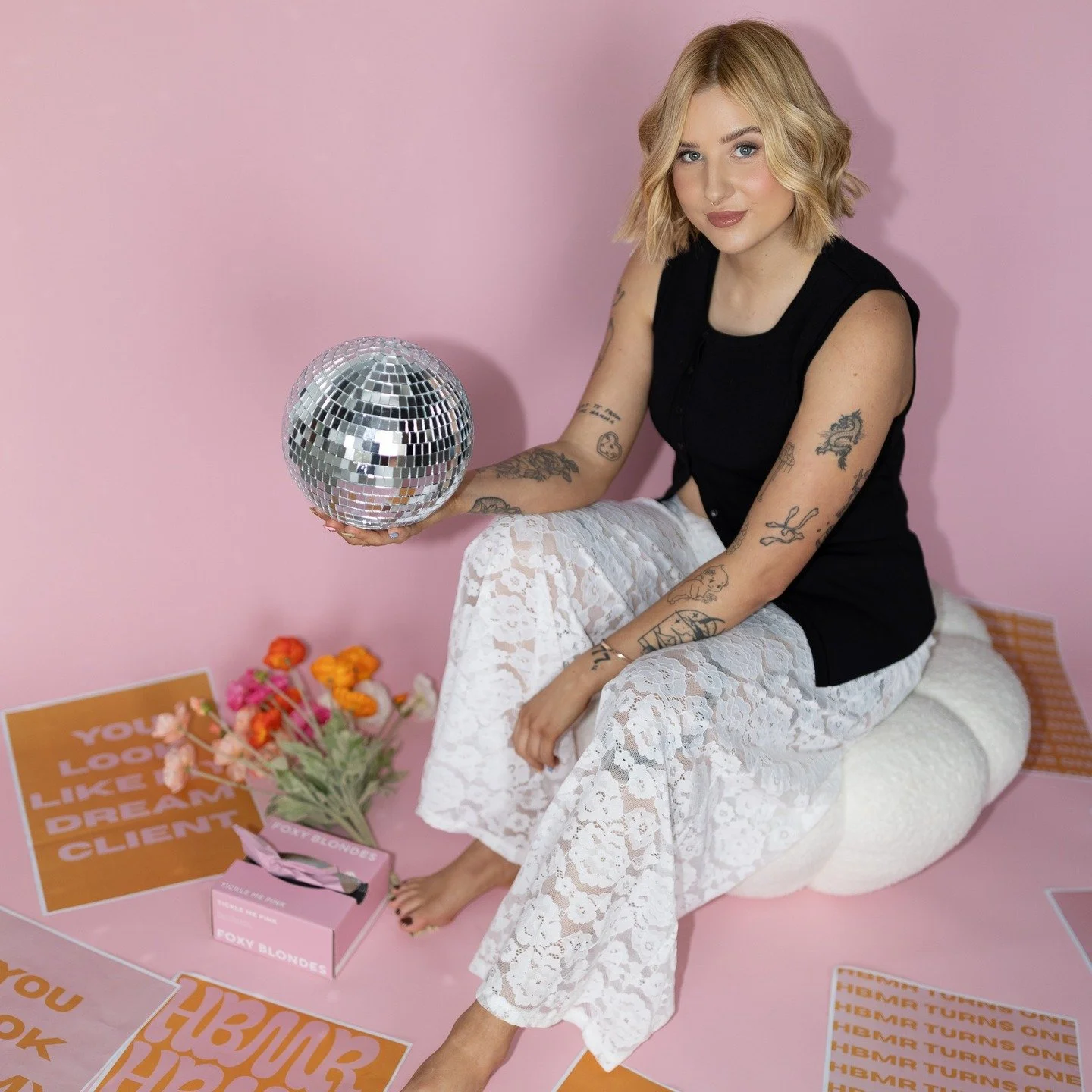 There&rsquo;s something special about watching a shoot come to life in the studio, the way personality, styling, and creativity all collide to create something unforgettable. This one was no exception. ✂️

A lovely local lady stepped into the studio,