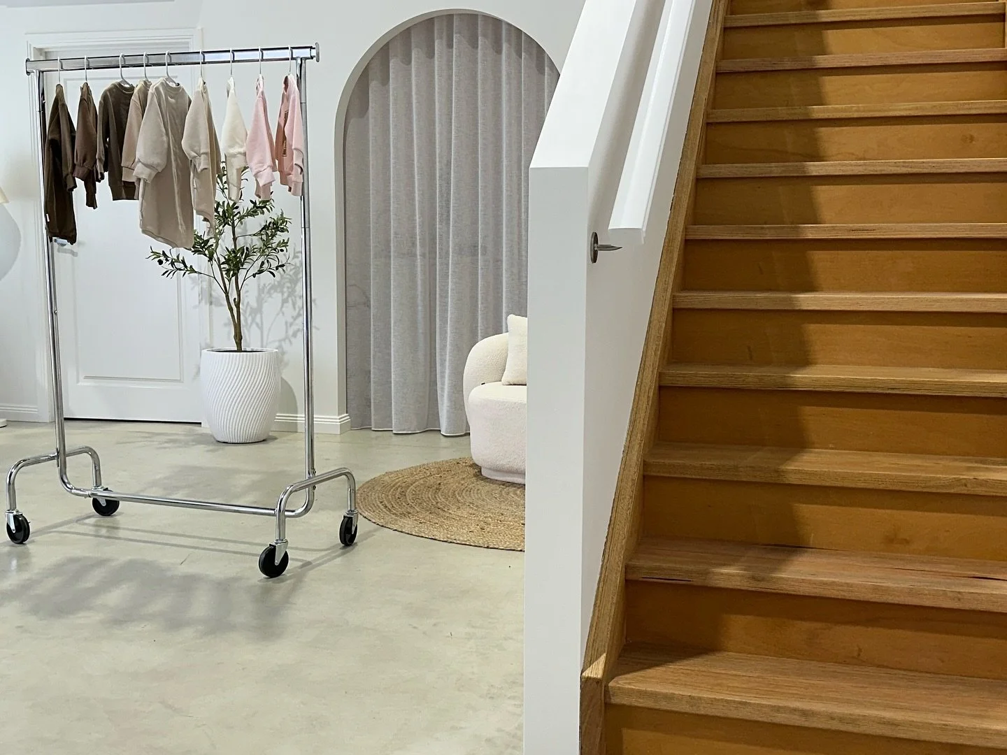 We were lucky to have a beautiful local business in the studio capturing content for their new range.

I can&rsquo;t wait to share more from this shoot, everything about it was perfect! 😍

So grateful for the incredible creatives and businesses who 