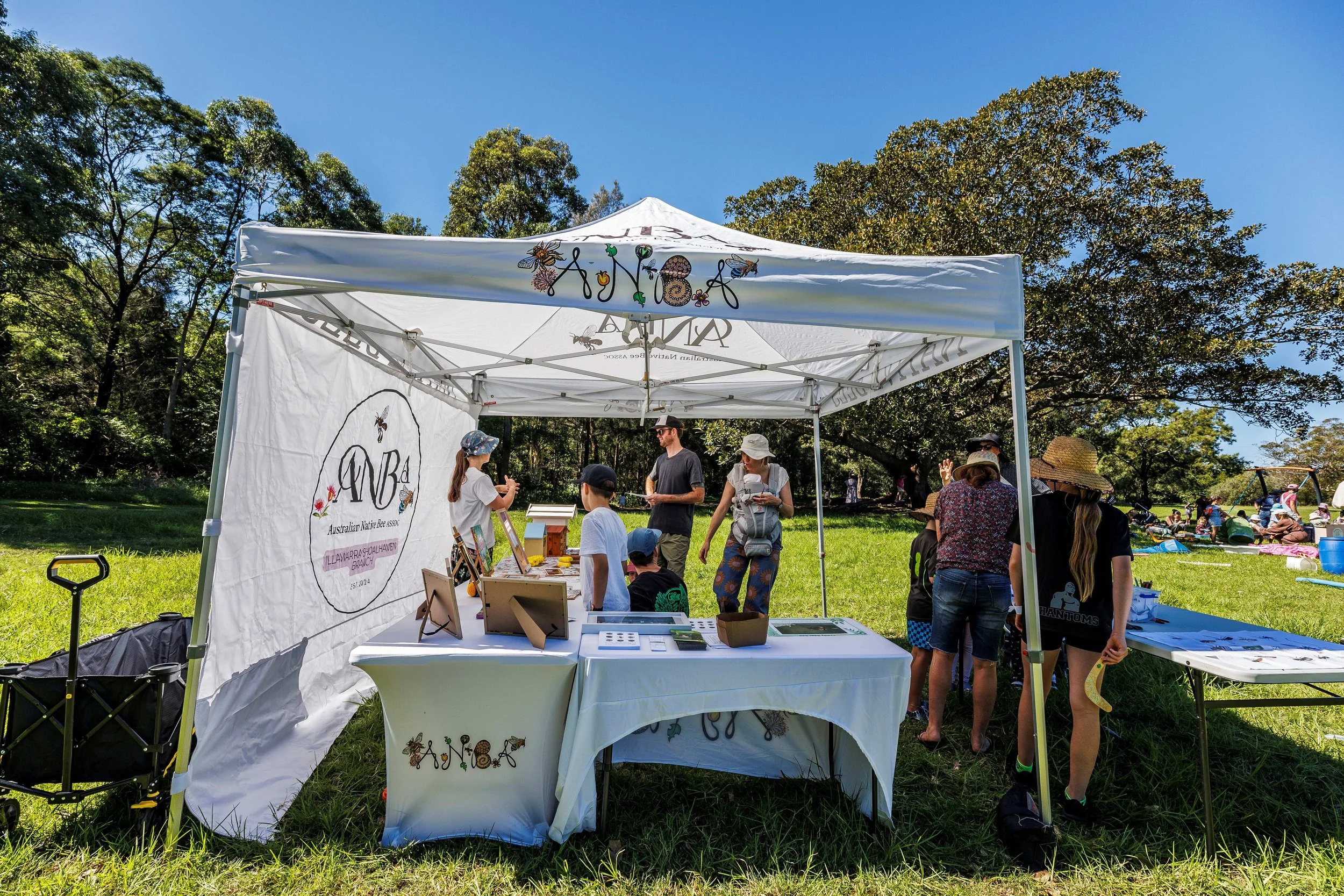 PAST EVENT Native Bee Themed Drop-in Station at Stream Hill Community Day