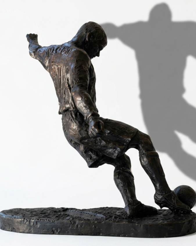 Football David Beckham Sculpture