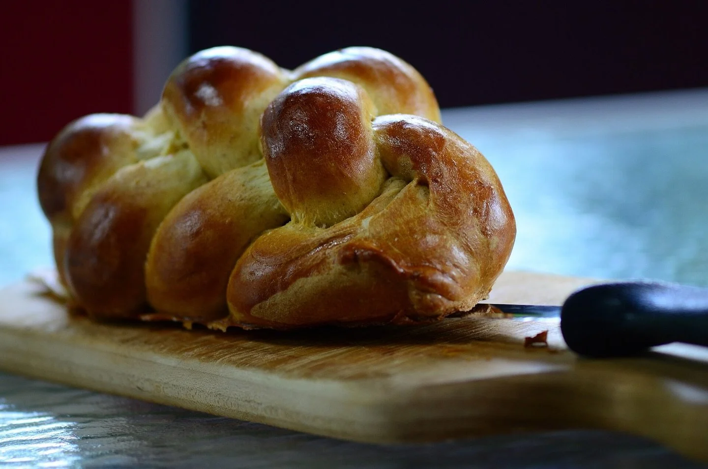 So if you dropped into a Jewish home in the 11th century, would you see a challah plaited and made from egg enriched dough? It appears the answer is no! 

Yes there would be a bread over which hamotzi would be made. Hamotzi is the prayer recited imme