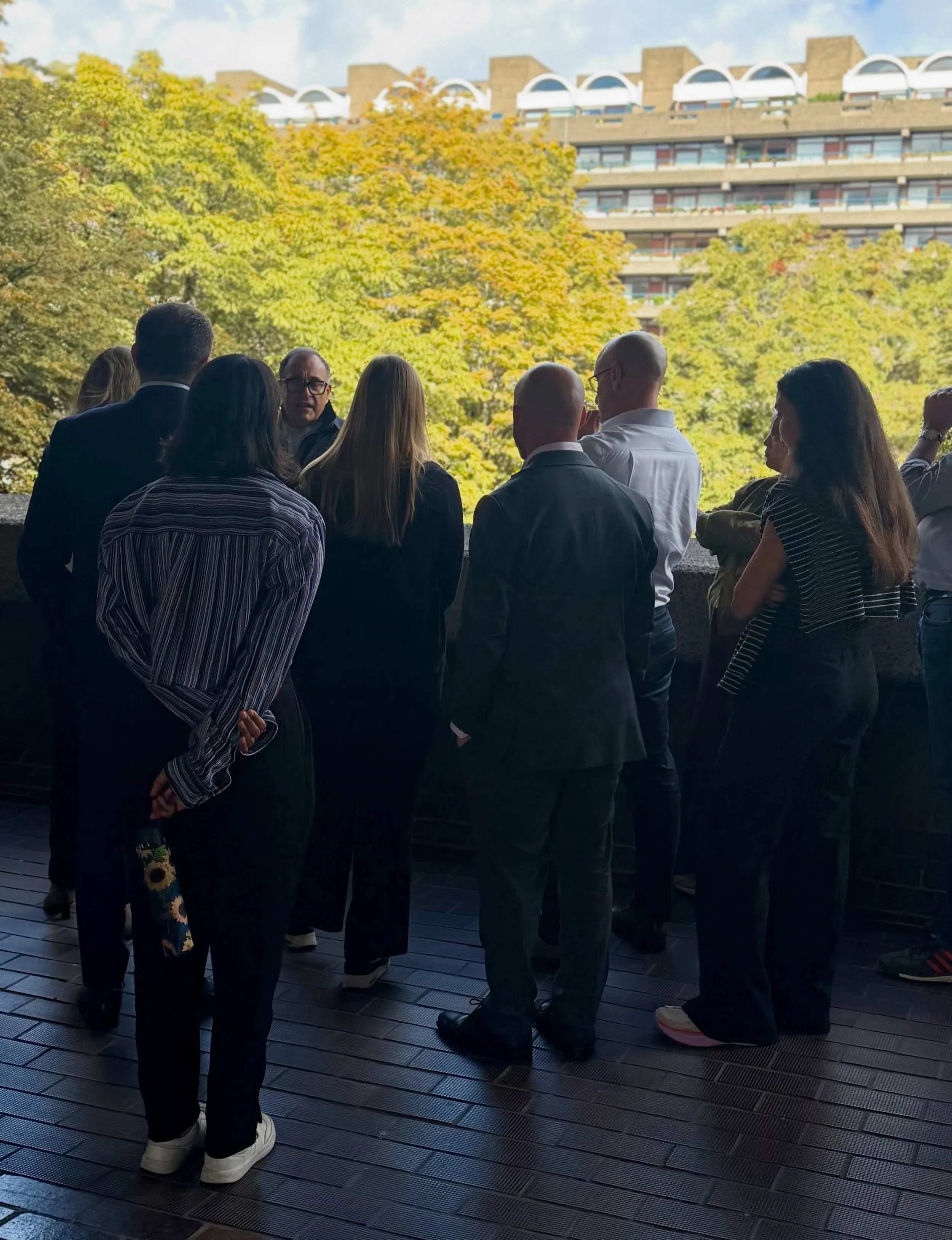 Private lunchtime tours for groups

Discover the hidden Jewish history of the City of London with a private Jewish Square Mile walking tour.

Available on weekdays at lunchtime for workplaces, community groups, organisations and groups of friends.

U