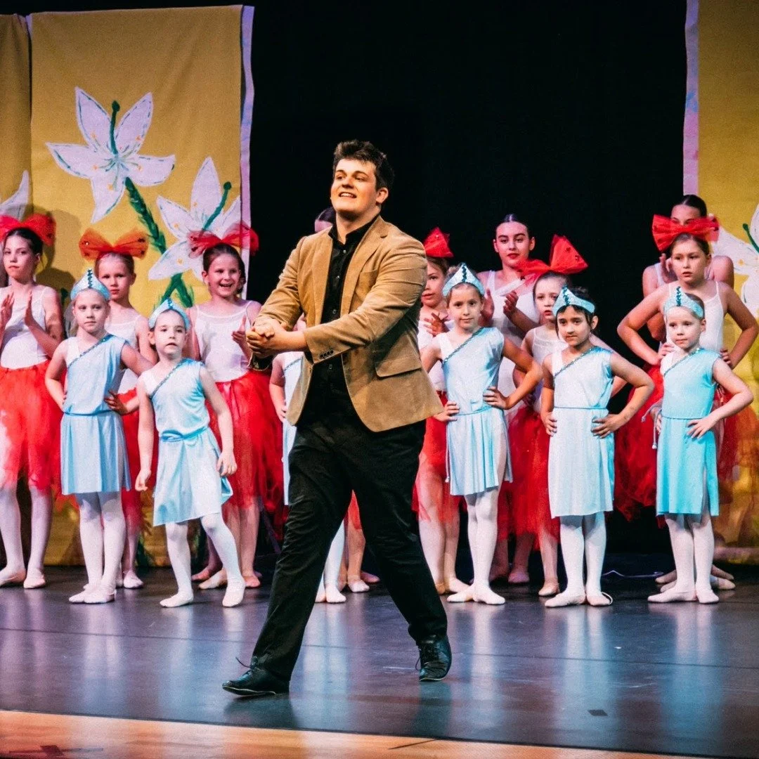 Vor 3 Jahren wurde ich gefragt, ob ich nicht in einem Ballettst&uuml;ck mitmachen wollen w&uuml;rde. Meine erste Reaktion: &bdquo;Wirklich? &quot;Ich?&quot; Als ich gemerkt habe, dass die @ballettschule.biedermannsdorf es ernst meinte, hab ich gesagt
