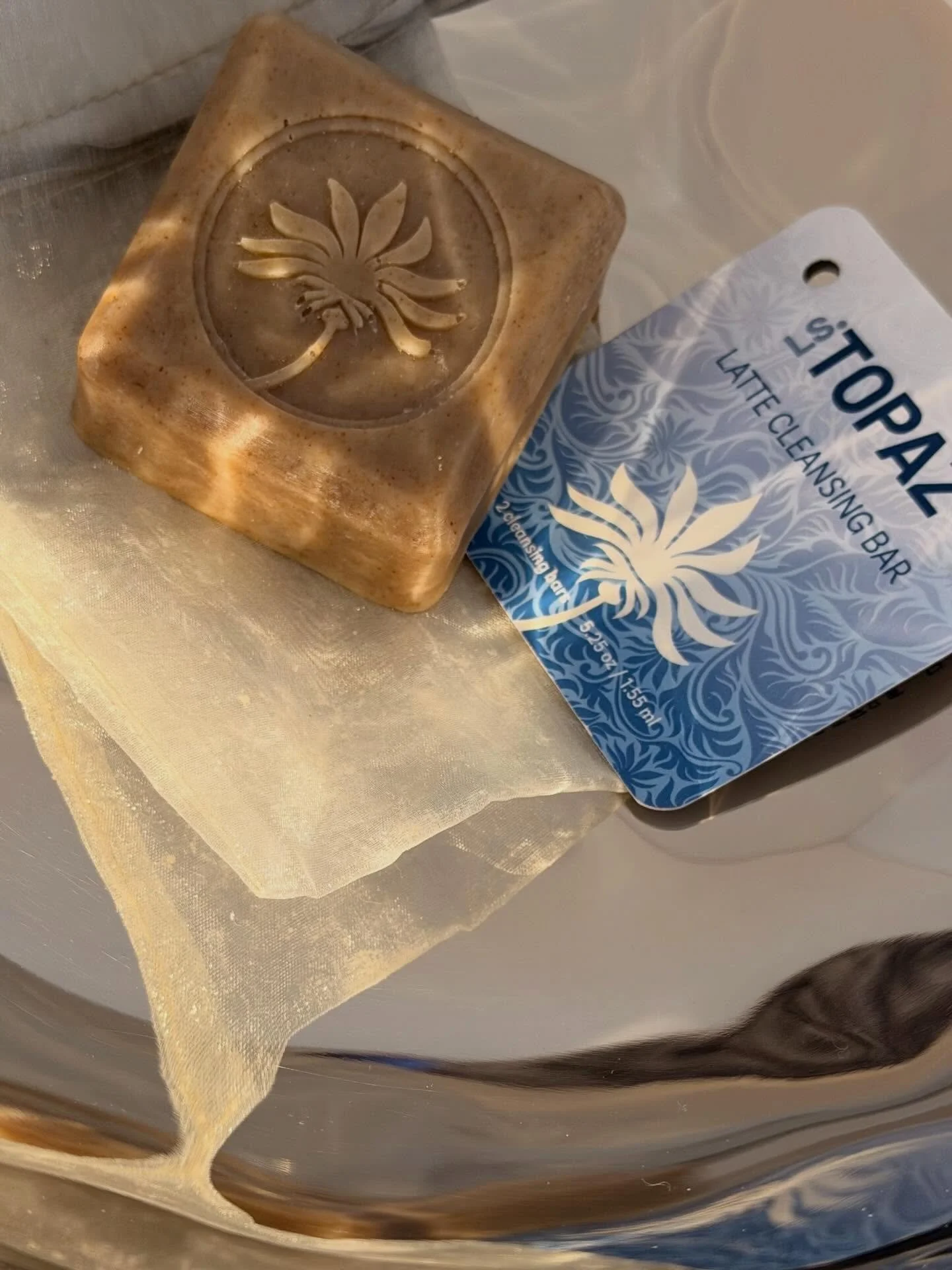 ✨ Meet your skin&rsquo;s morning pick-me-up ☕️

The LS.Topaz Latte Cleansing Bar transforms cleansing into a ritual &mdash; energizing, nourishing, and beautifully gentle on the skin.

Infused with caffeine to help stimulate circulation and reduce pu