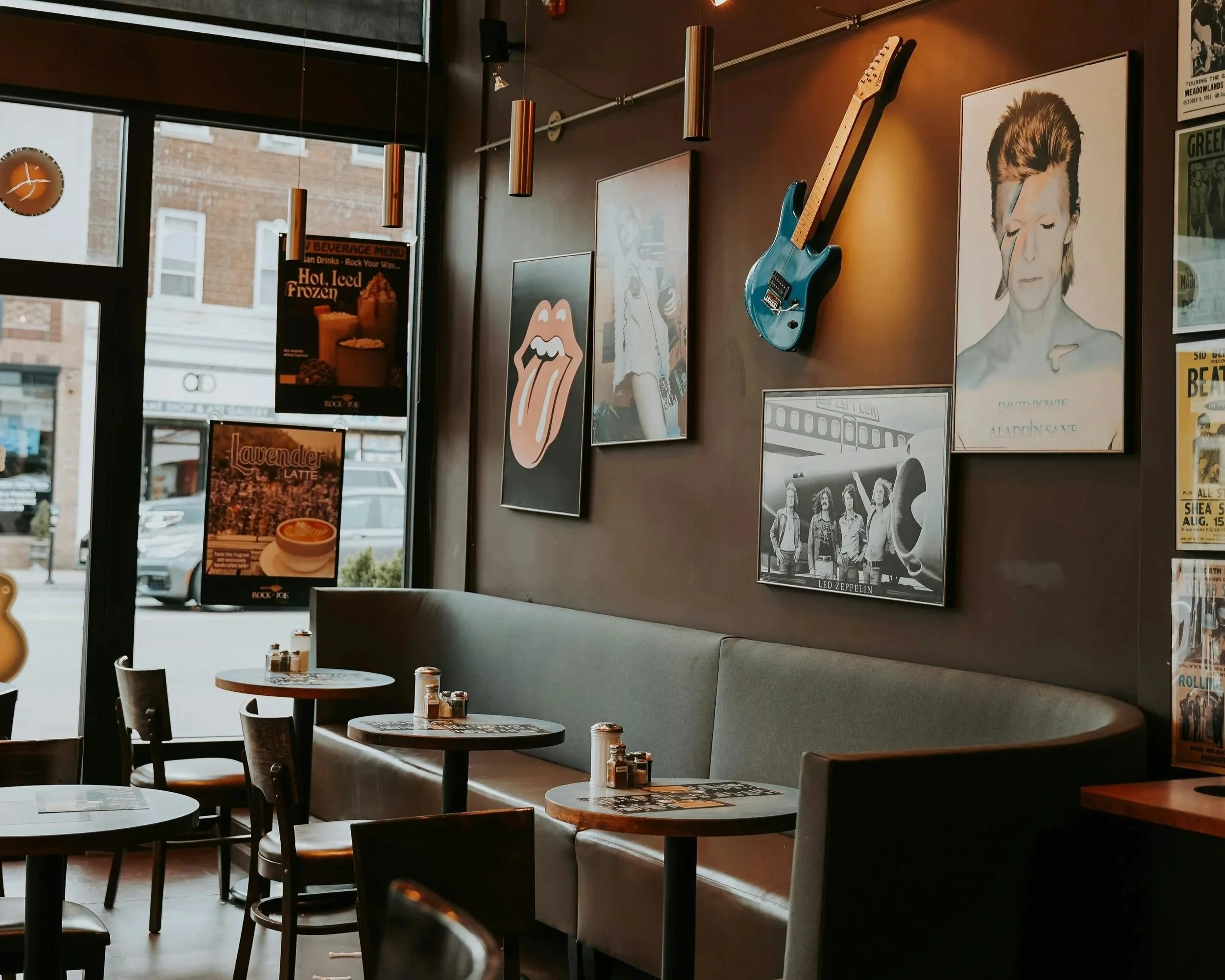 Local West Caldwell, NJ cafe along Bloomfield Avenue