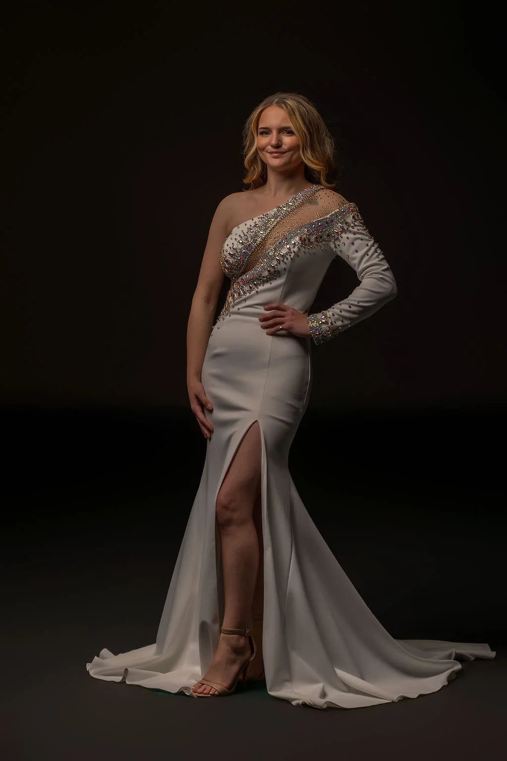 Johnathon Kayne Size 4 2606 White AB