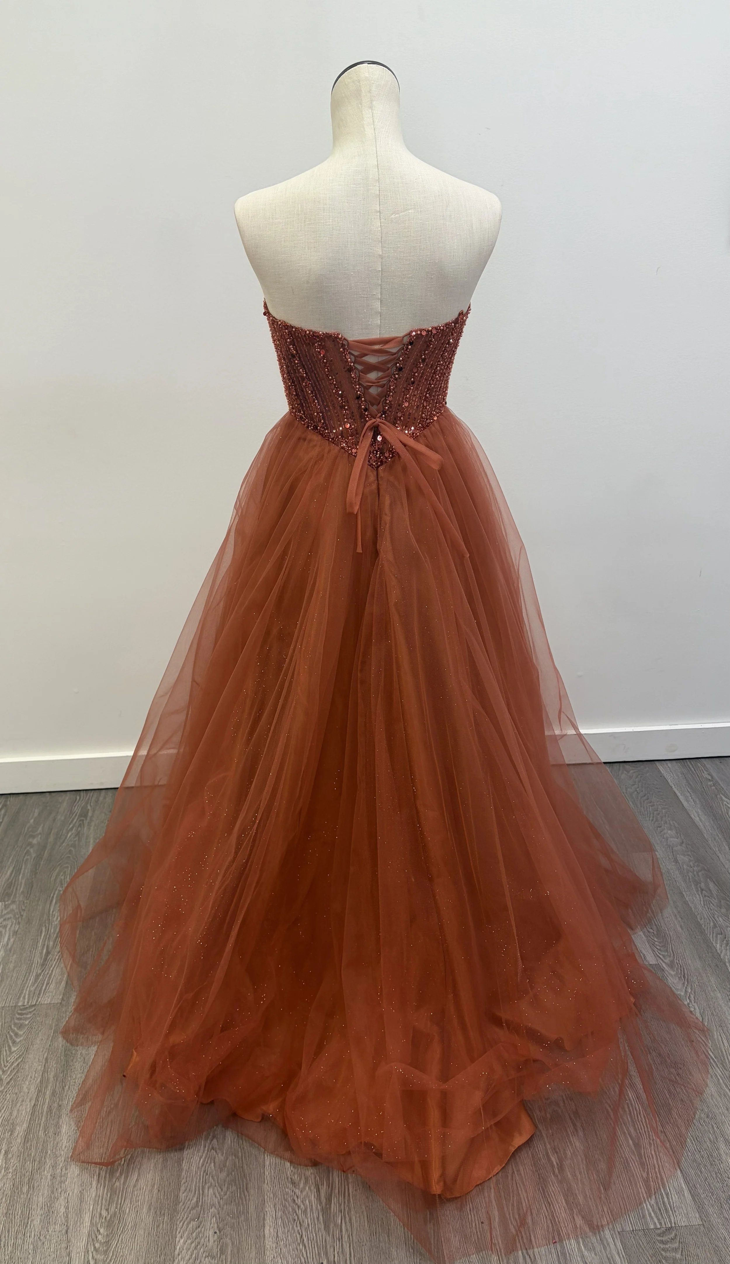 Andrea & Leo Size 8 CD0217 Sienna