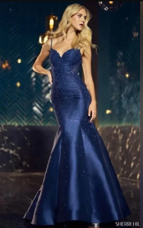 Sherri Hill size 8