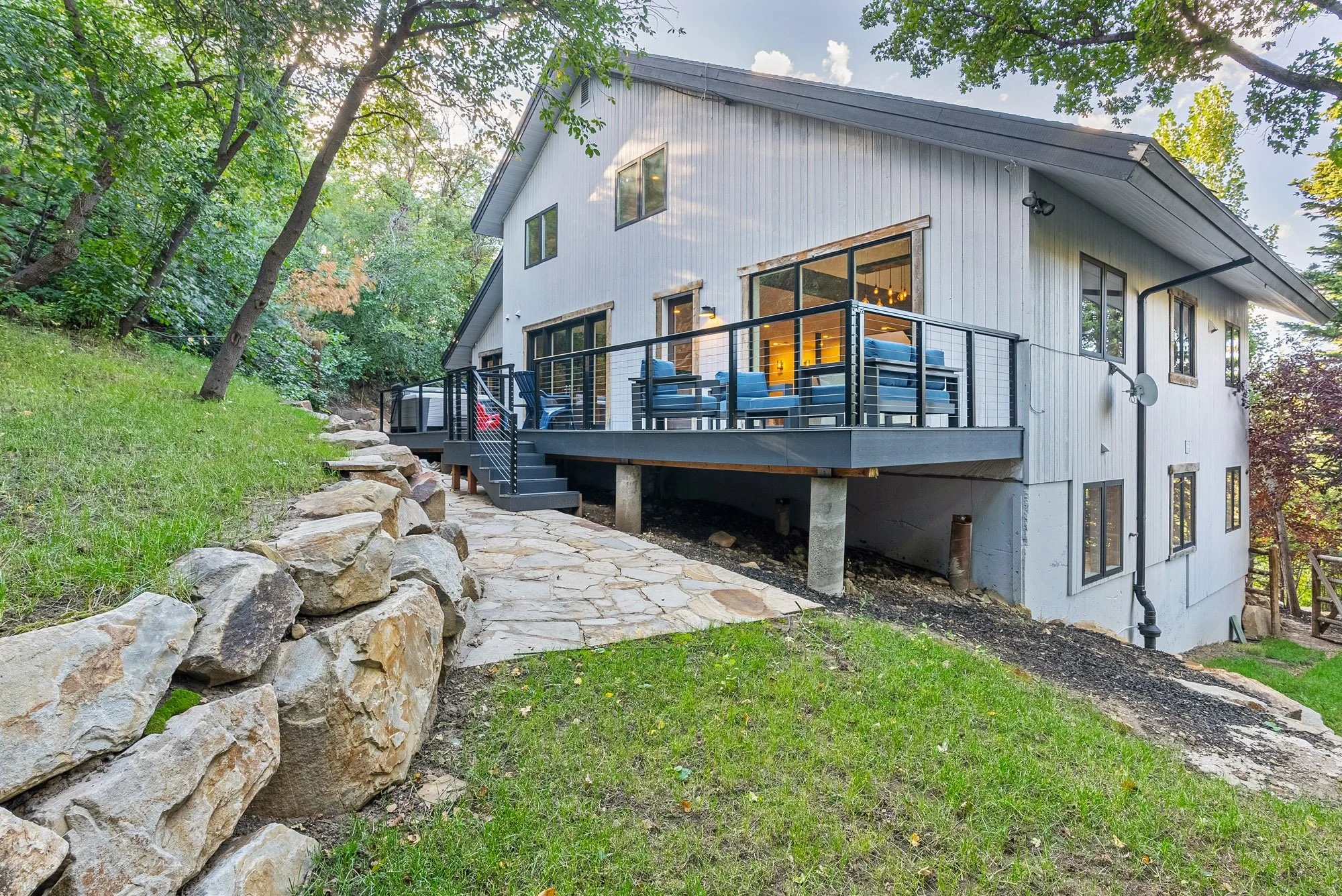 44 - 3253 Big Spruce Way.jpg