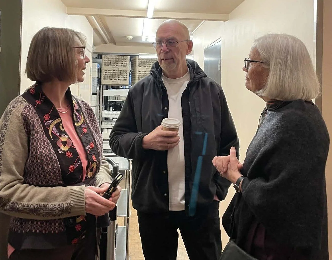 ed10cf0c-833e-47e4-ae5d-db3db3783cad B.jpg