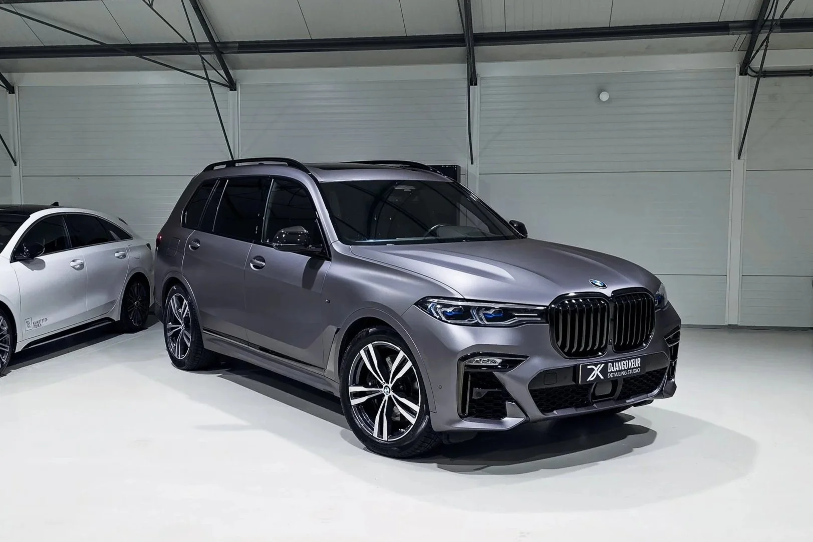BMW X7 na full body wrap