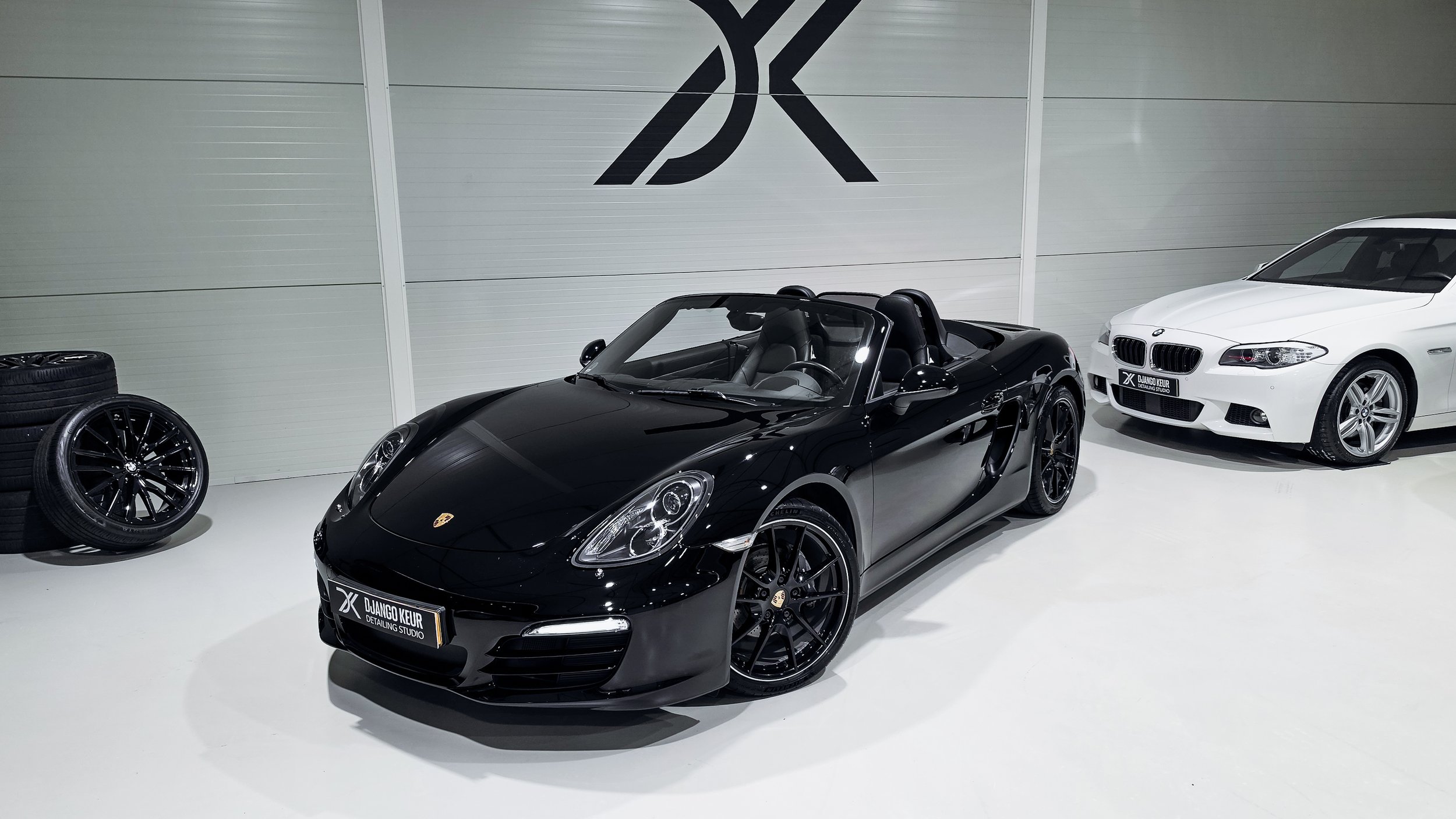 Porsche 981 Boxster na lakcorrectie en 2-laags glascoating.
